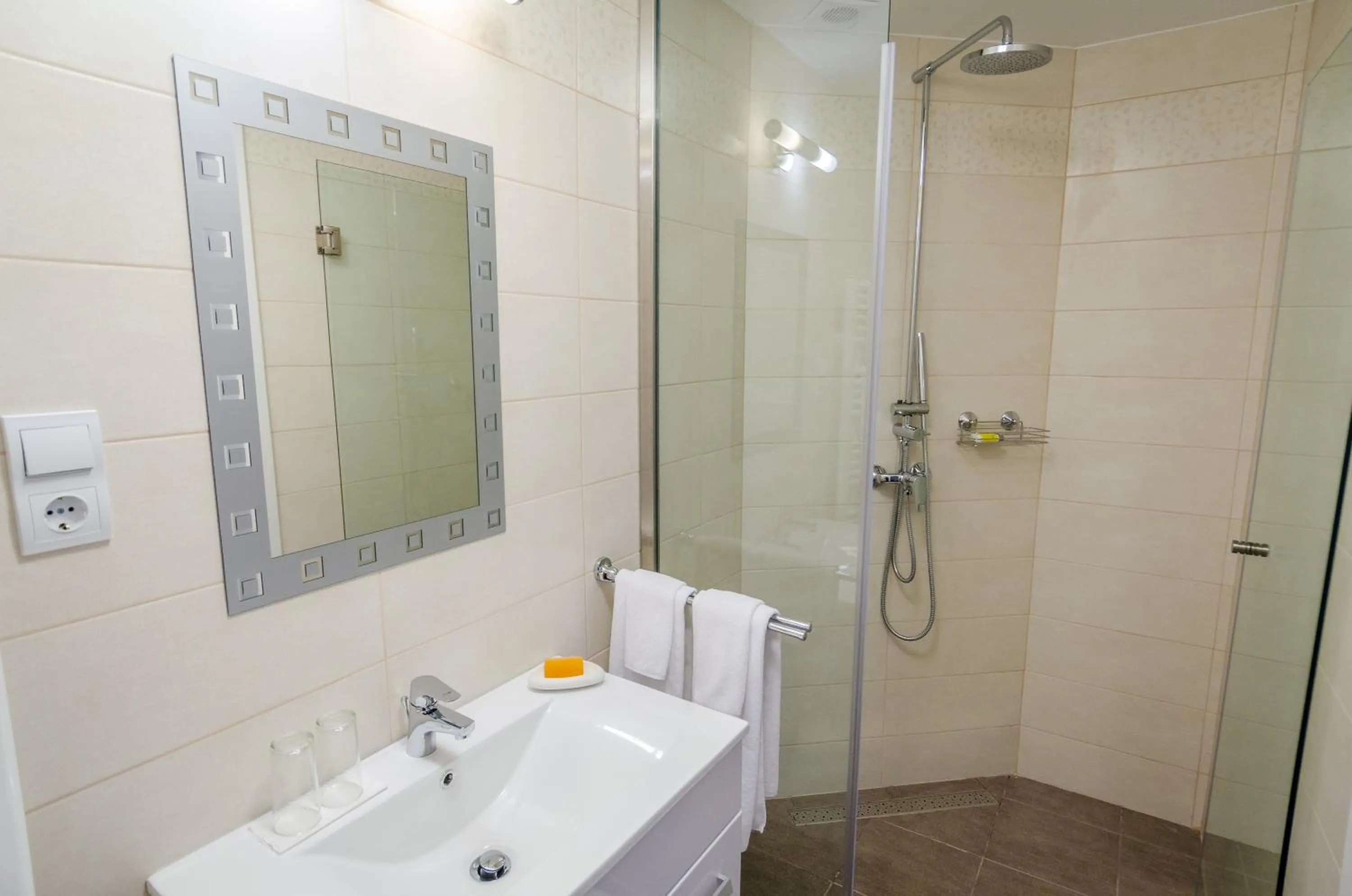 Bathroom in Anabelle Bed and Budapest