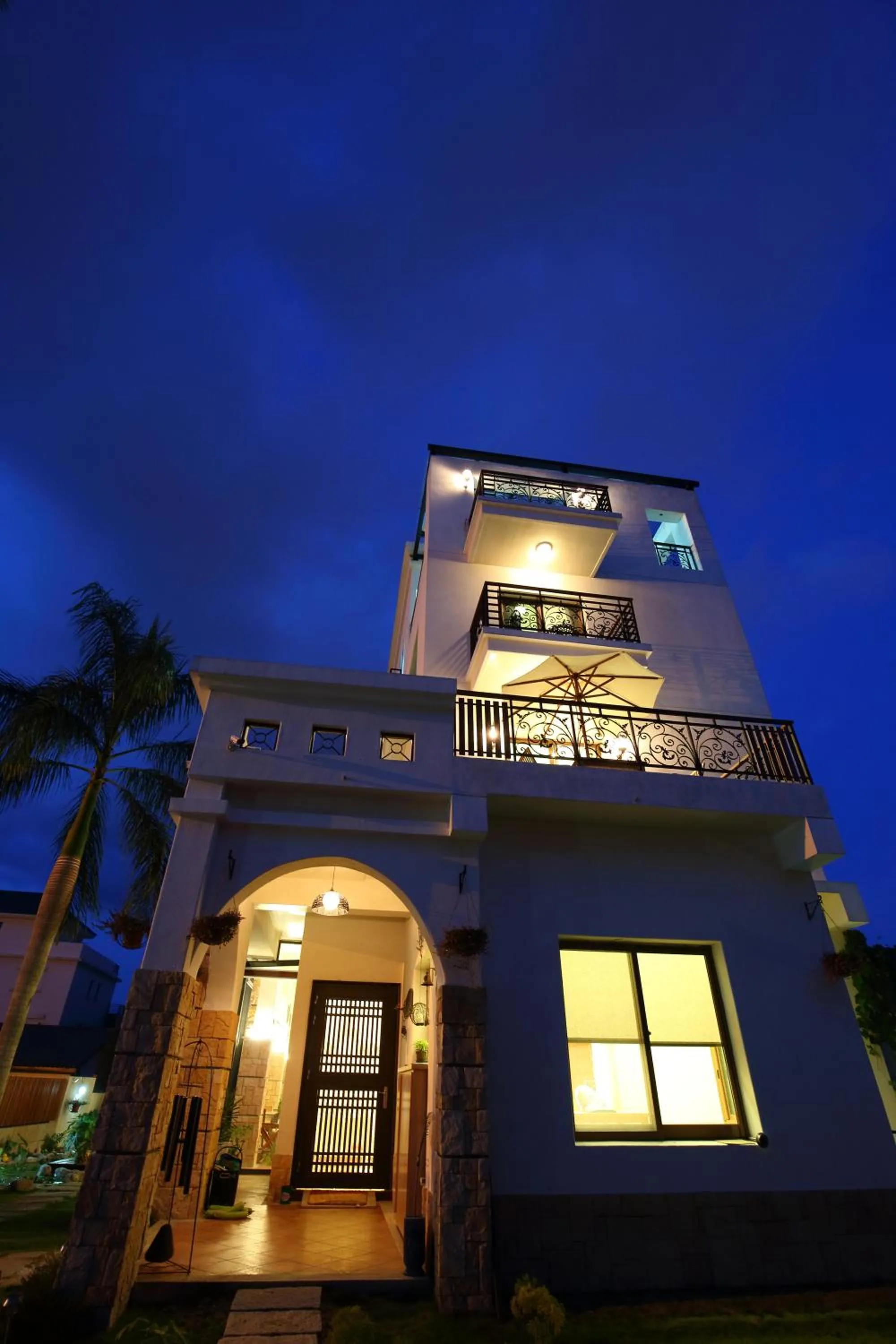 Property building in White Palace B&B