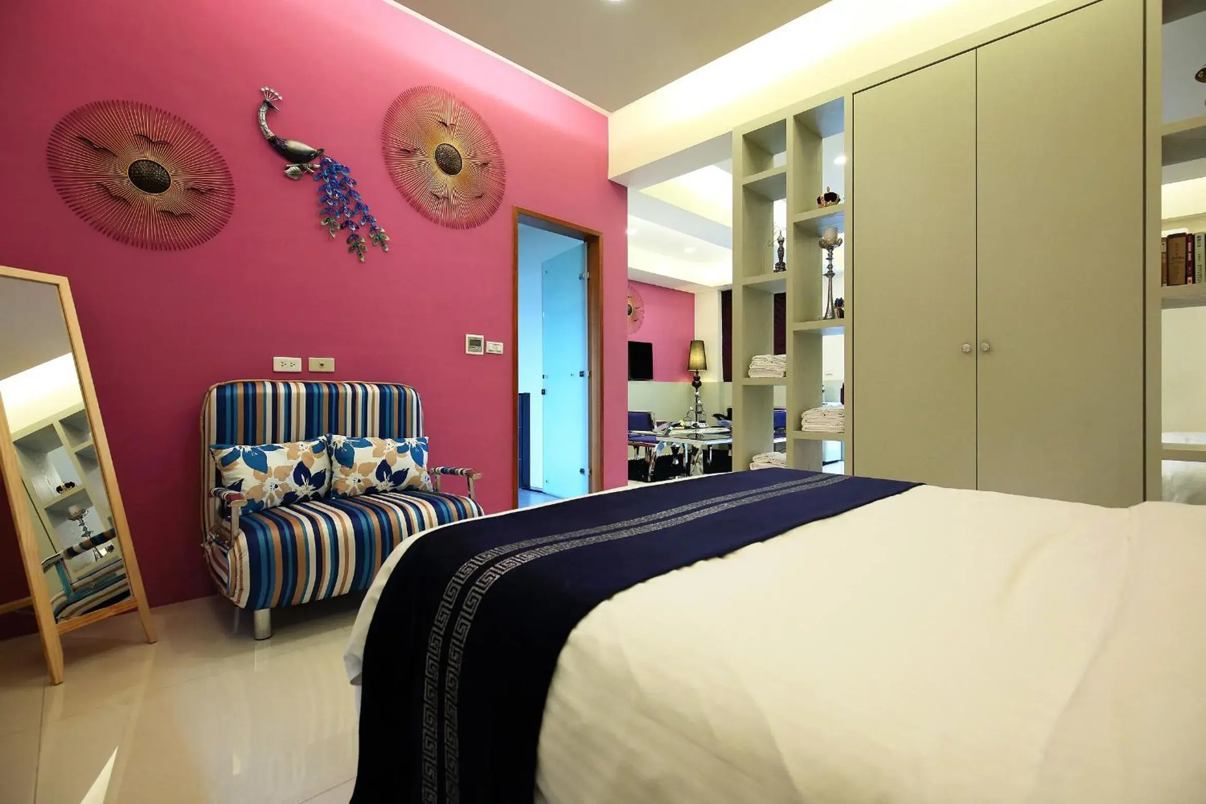 Family Room with Terrace in White Palace Bed And Breakfast Family Room with Terrace in White Palace Bed And Breakfast