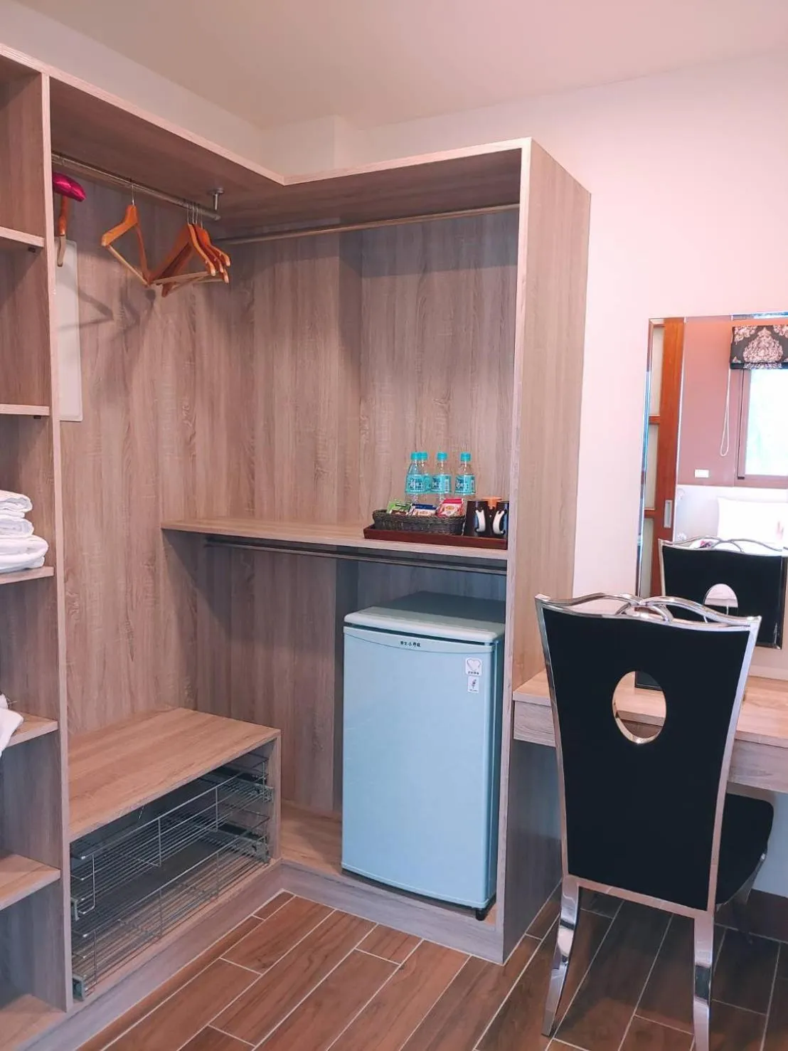 wardrobe in White Palace B&B