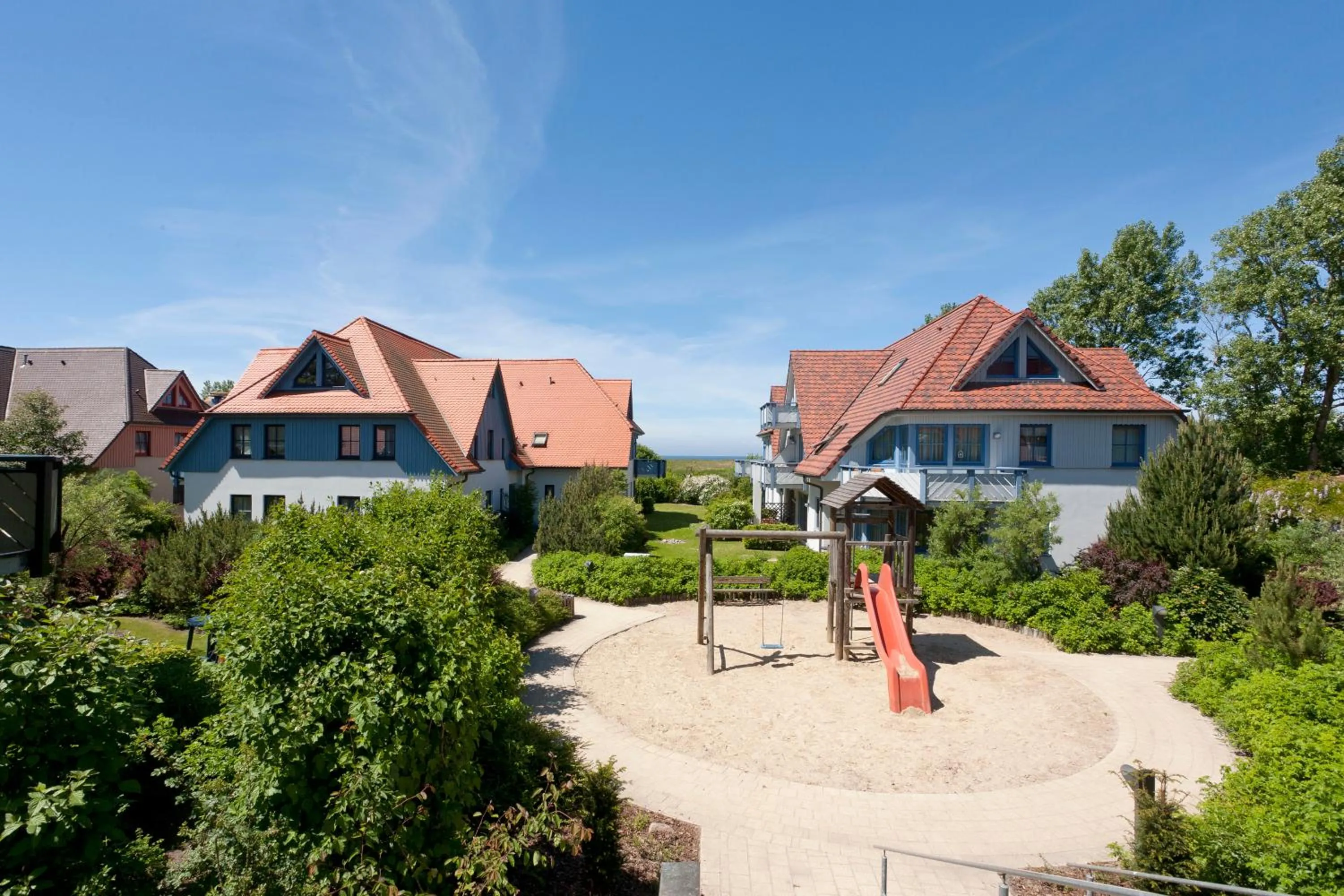 Property building in Moby Dick Hotel & Ferienwohnungen