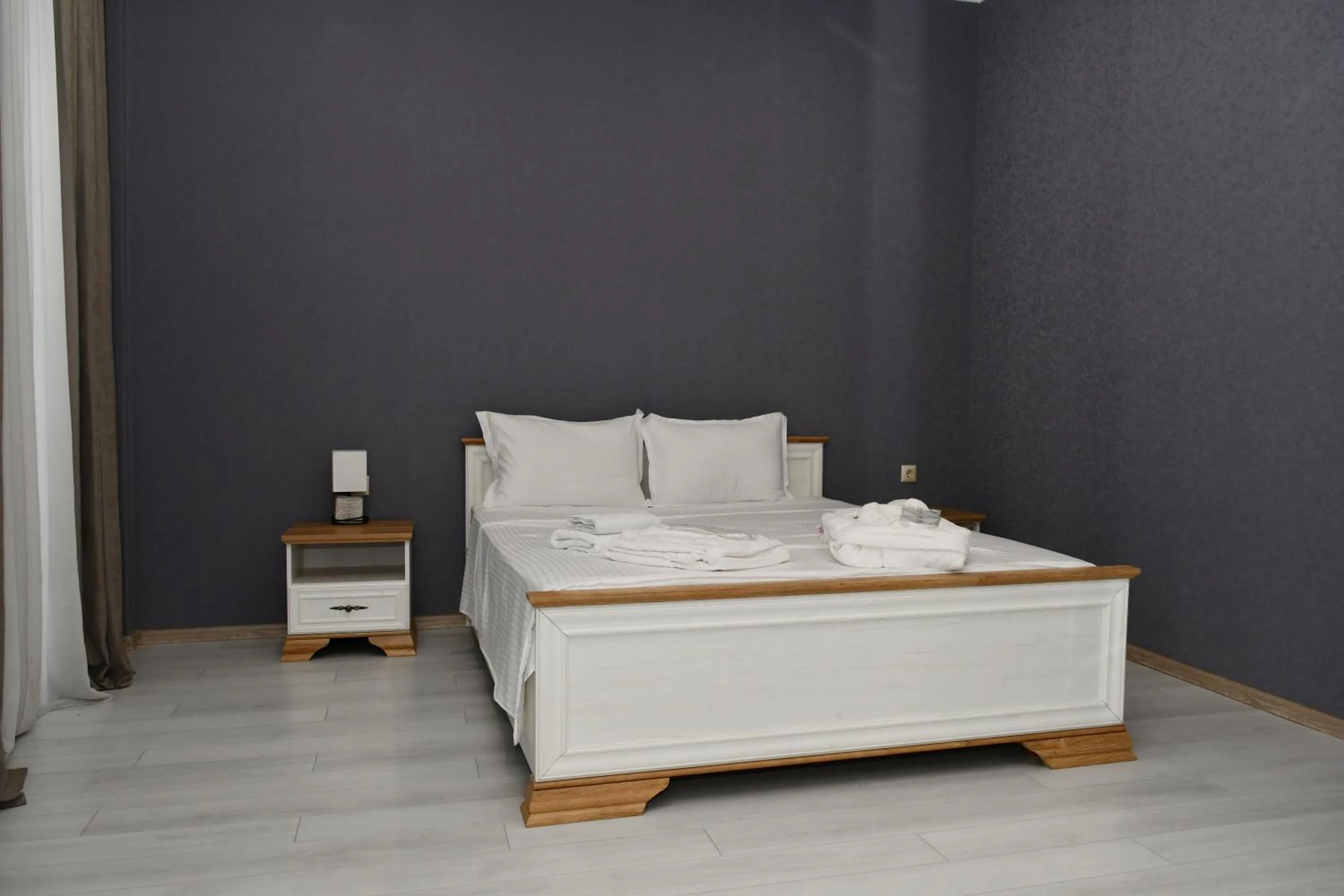 Bed in Astoria Hotel