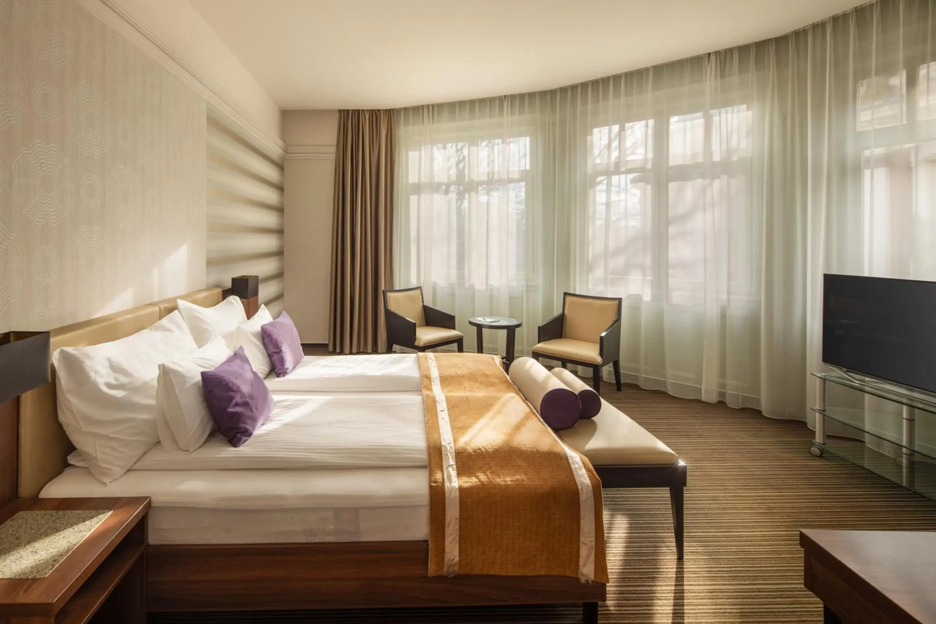 Deluxe Double Room in Grand Hotel Glorius Makó Deluxe Double Room in Grand Hotel Glorius Makó