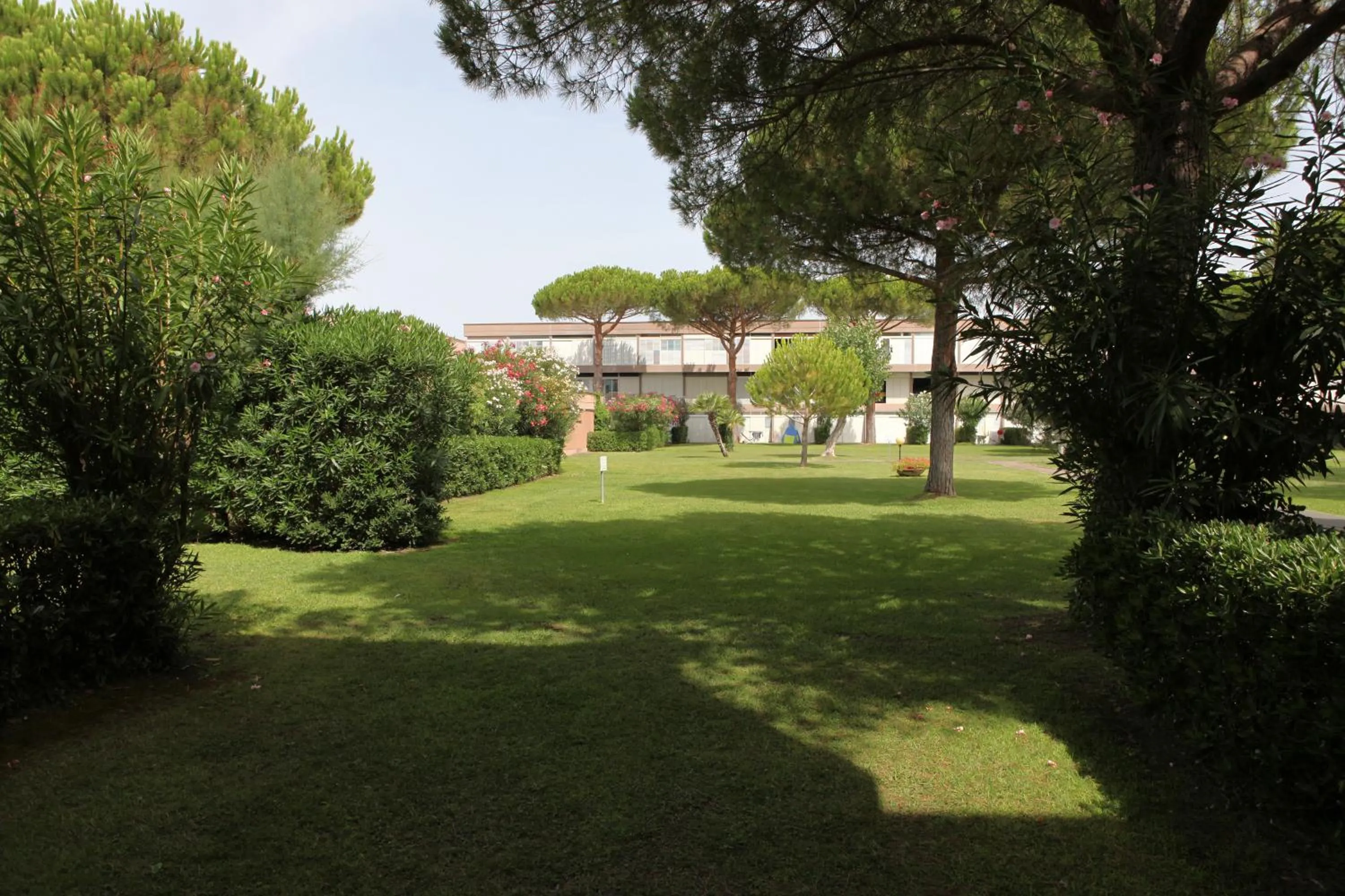 Neighbourhood in Residence Habitat