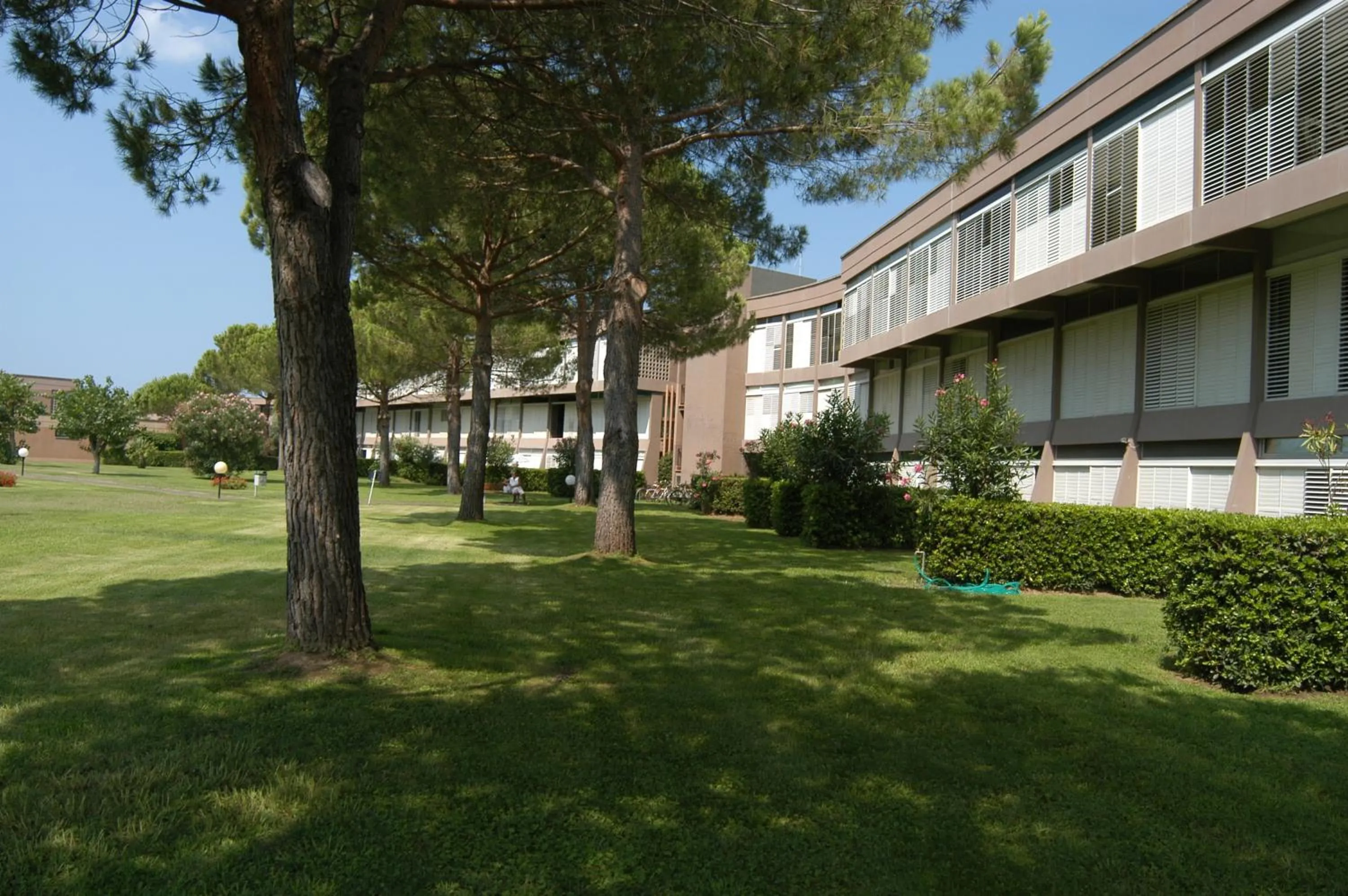 Property building in Residence Habitat