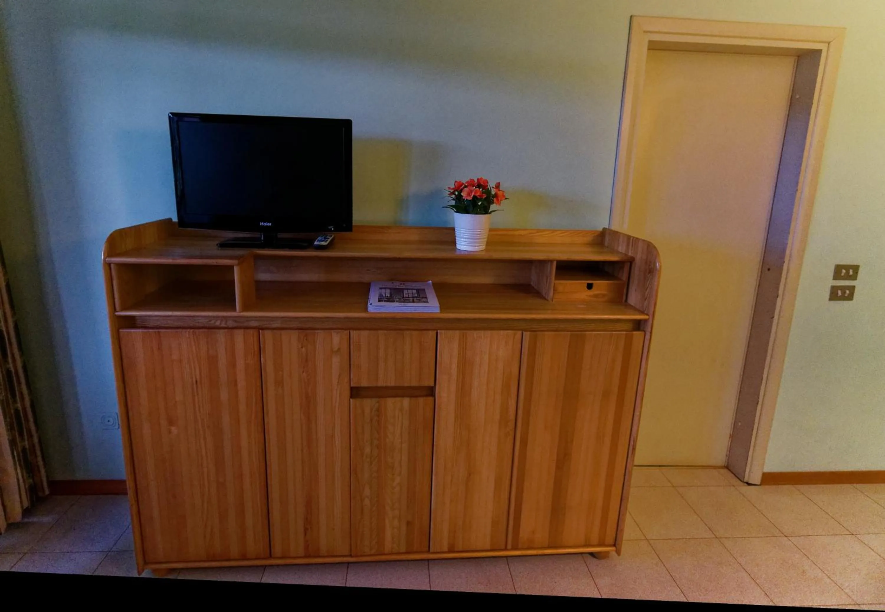 TV and multimedia in Residence Habitat