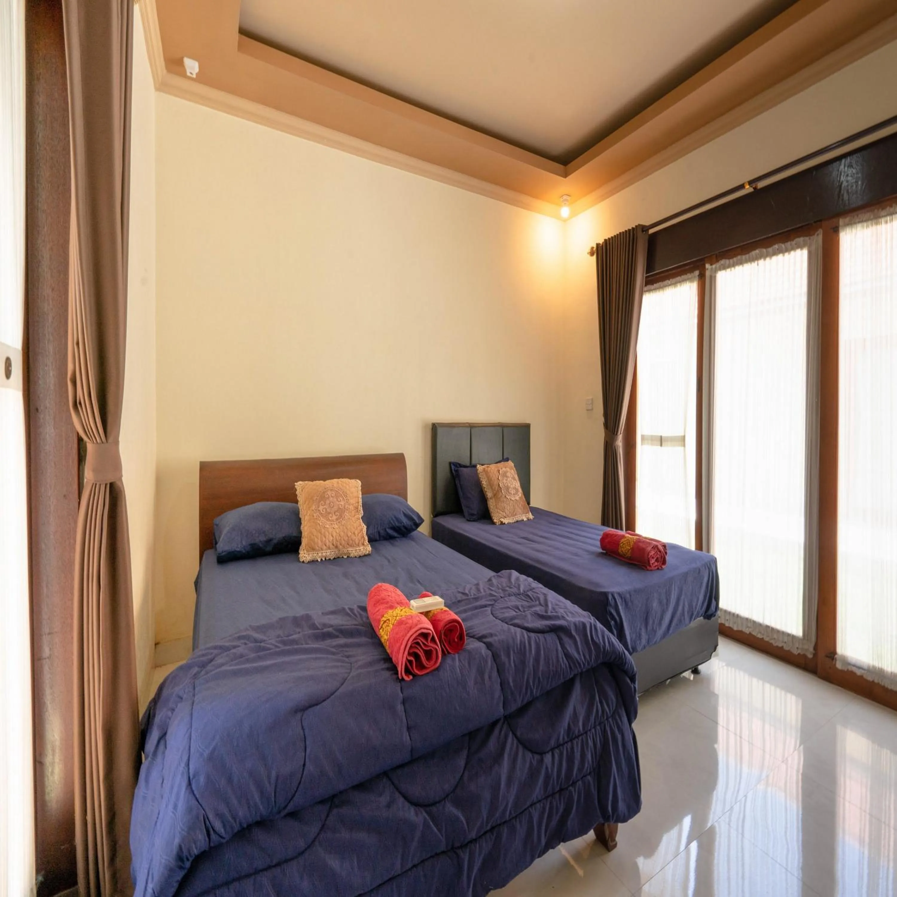Bedroom, Bed in Calm Haven Villa with Amabela Garden Lovina Beach