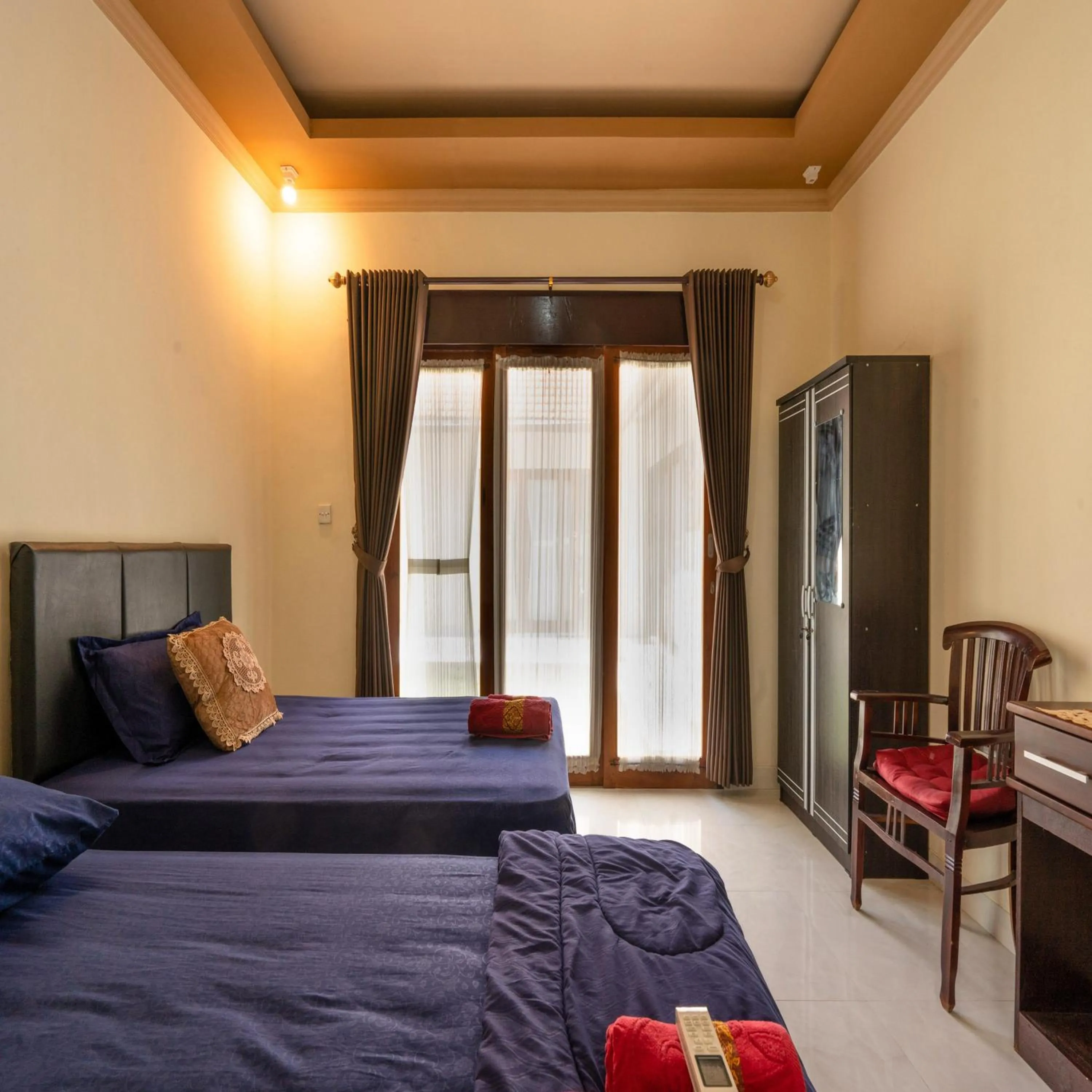 Bedroom, Bed in Calm Haven Villa with Amabela Garden Lovina Beach