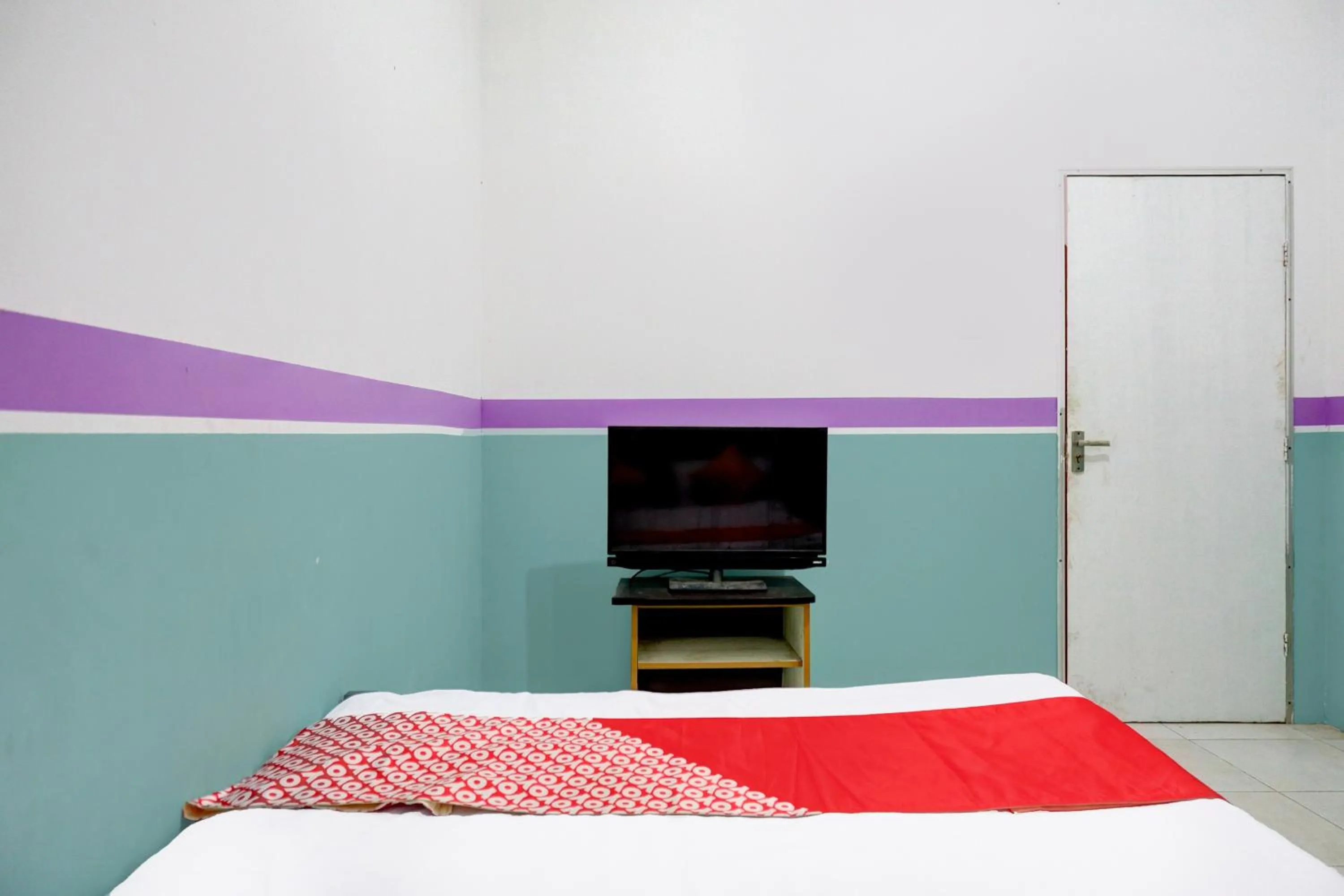 Bedroom in Hotel O California 2NearNagoya Hill Shopping Mall