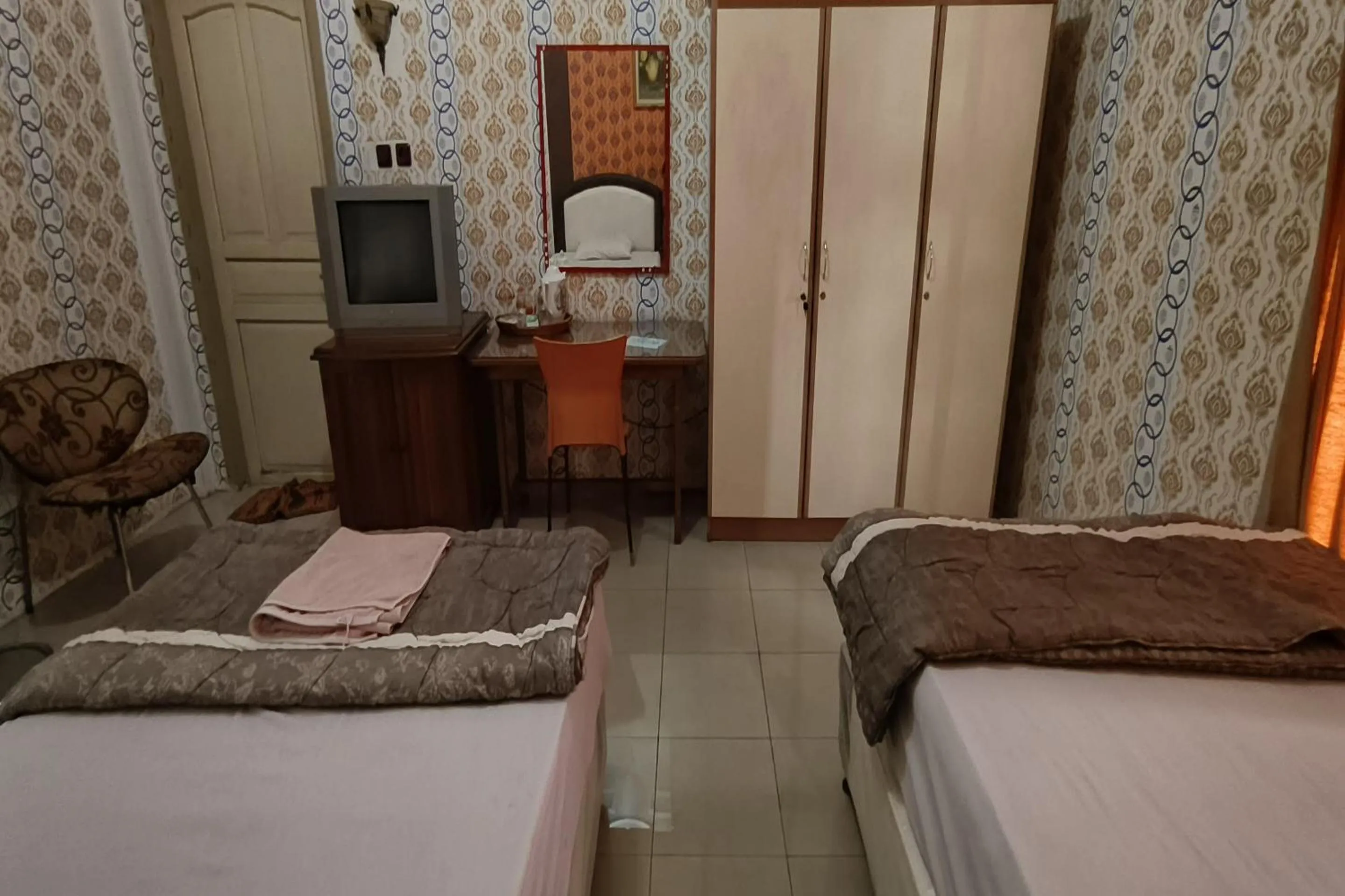 Bedroom, Bed in Hotel O Pondok Bintang