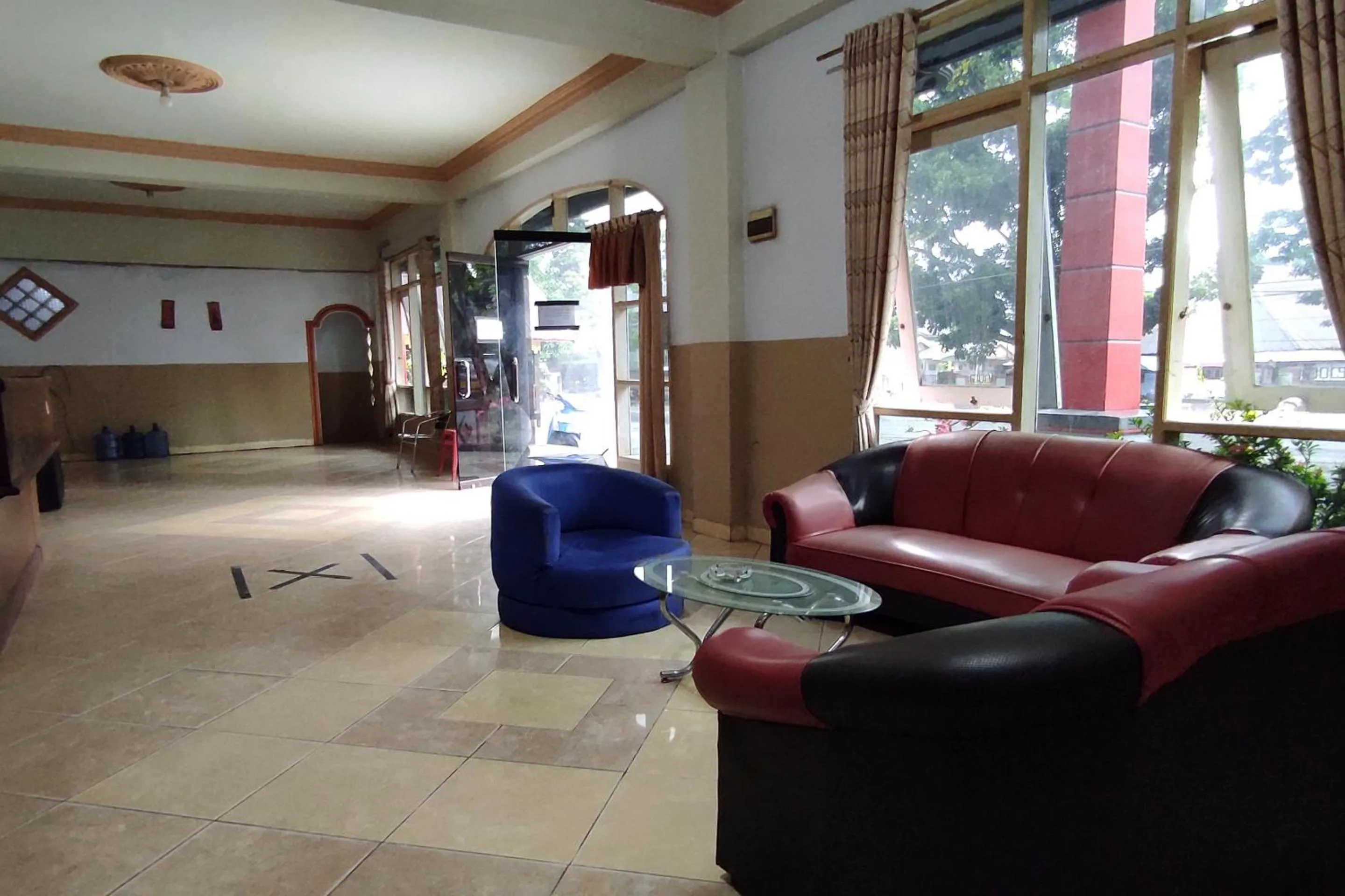 Lobby or reception in Hotel O Pondok Bintang