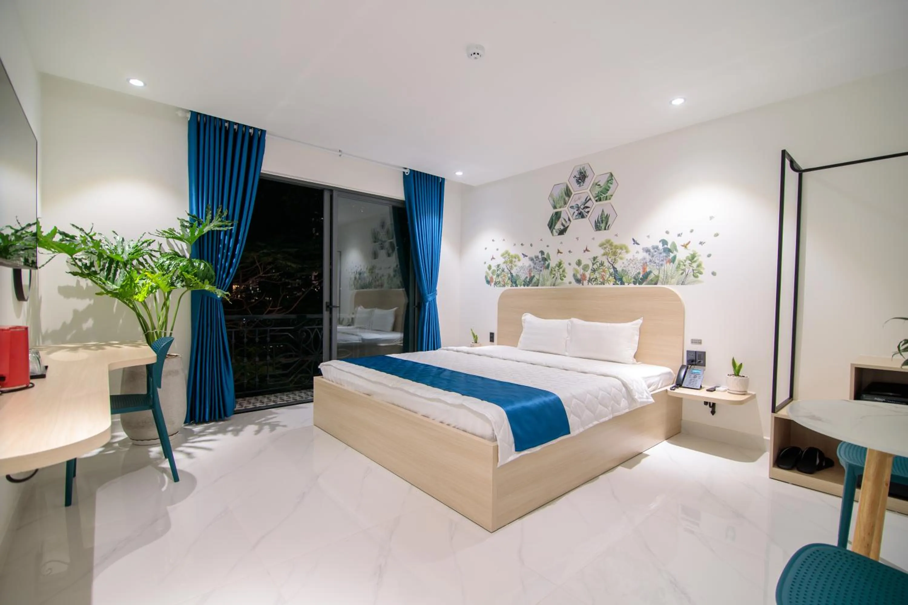 View (from property/room), Bed in Bin Bin Hotel 11 Near Island Diamond