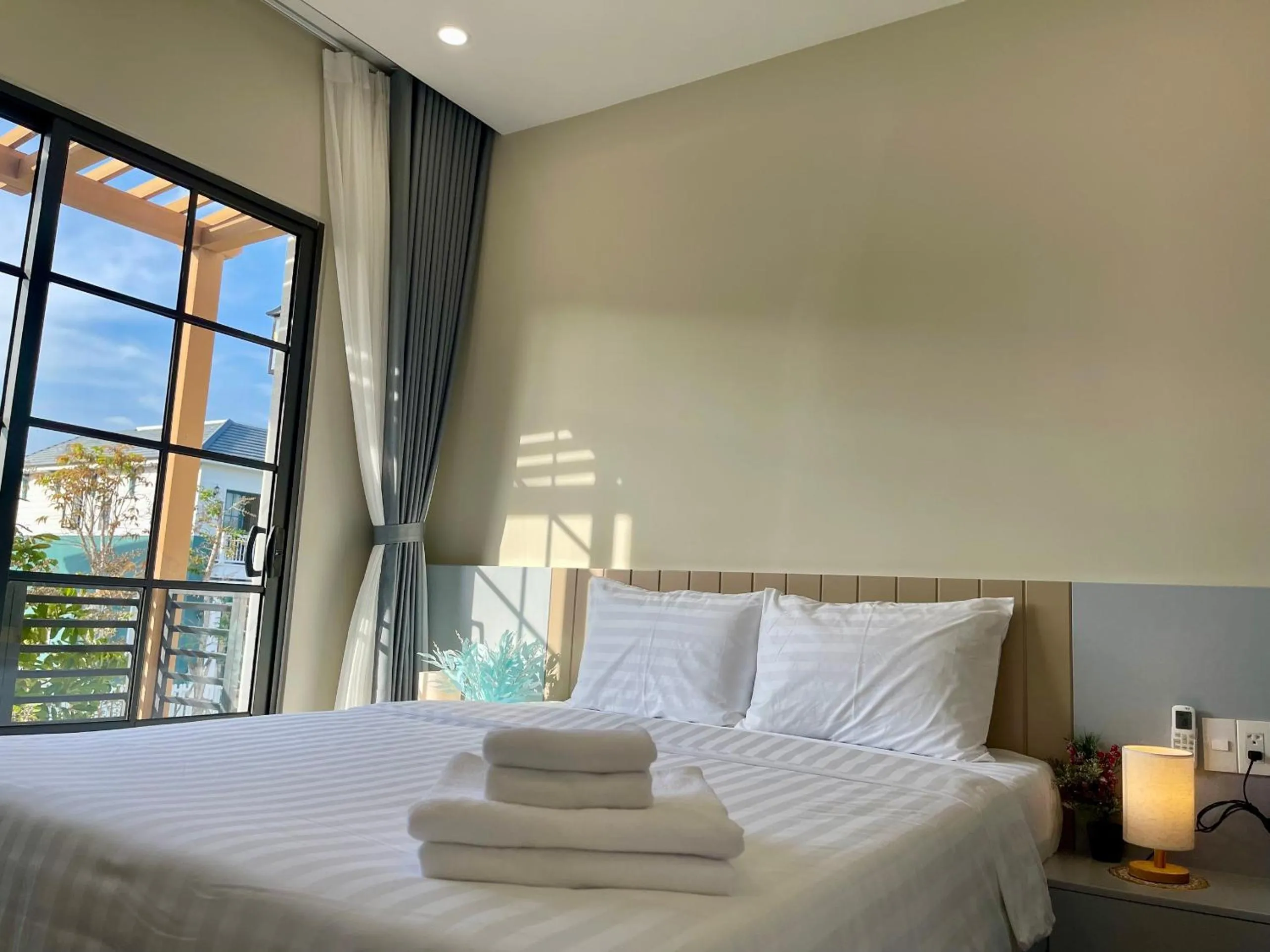 Bed in JB. Nguyễn Villa NovaWorld Phan Thiết
