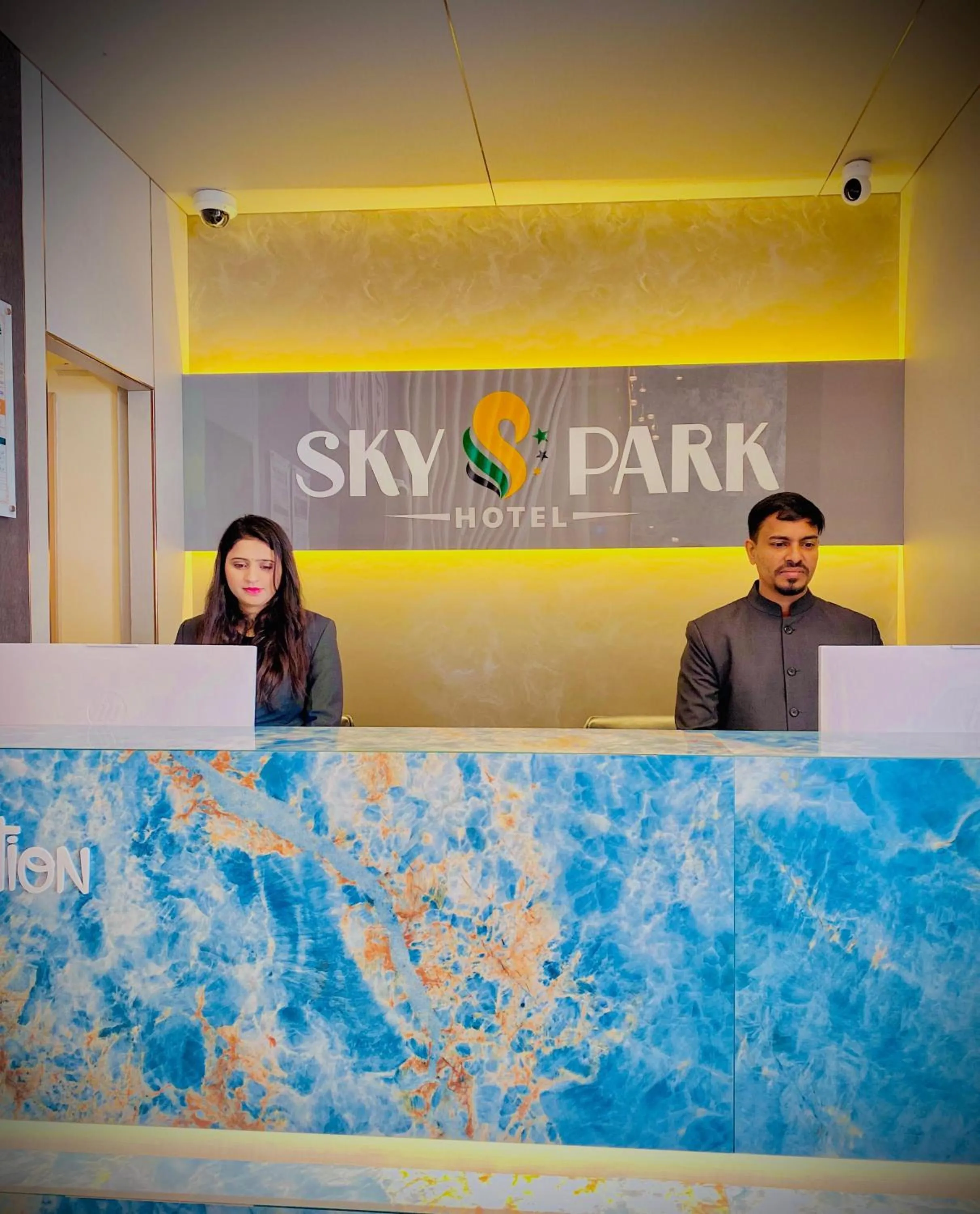 Lobby or reception in SKY PARK HOTEL