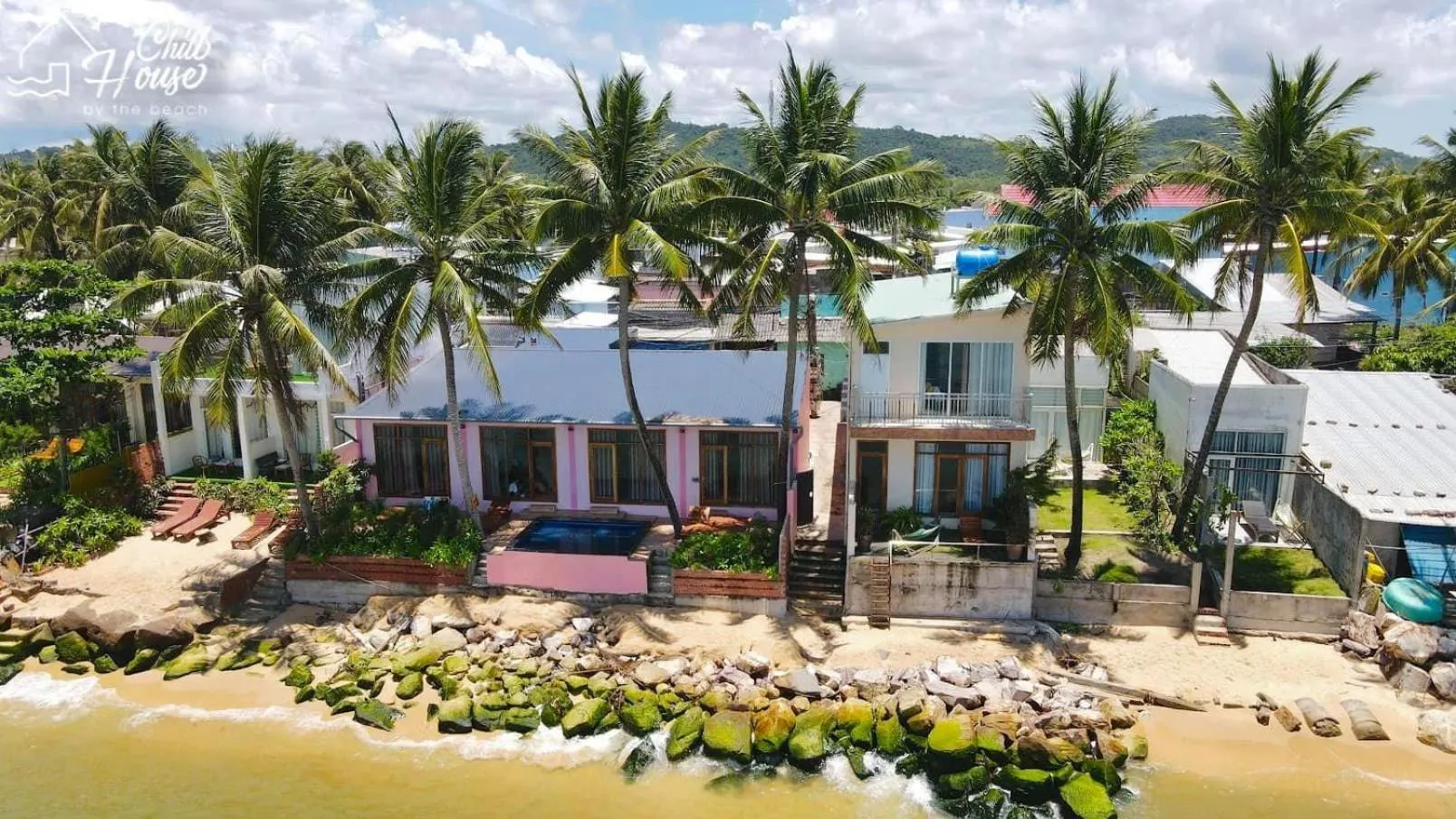 Beach in Heaven Land PQ - by BAY LUXURY