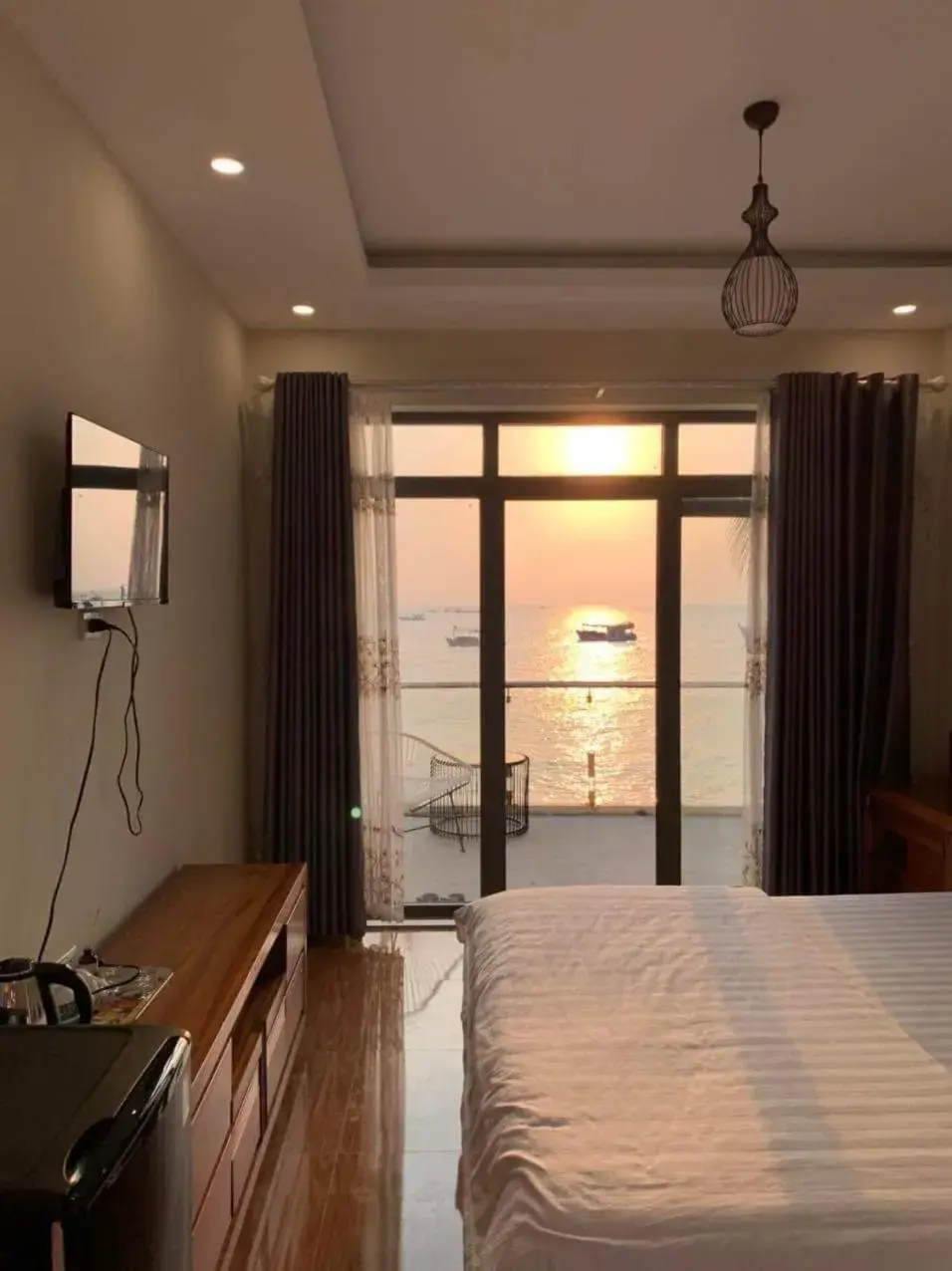 Standard Double Room in Heaven Land PQ - by BAY LUXURY Standard Double Room in Heaven Land PQ - by BAY LUXURY