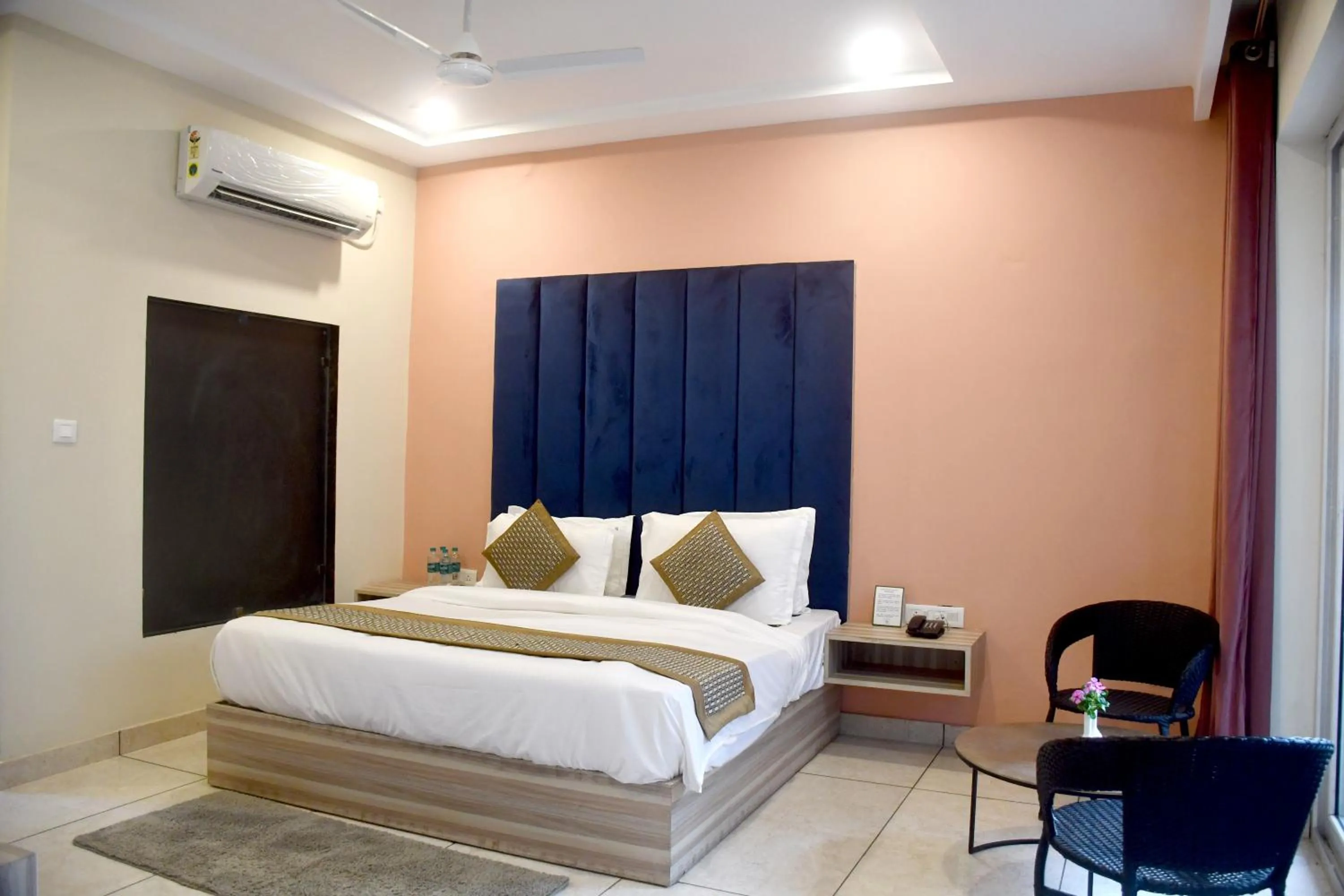Bed in VOW HOTELS AND RESORTS