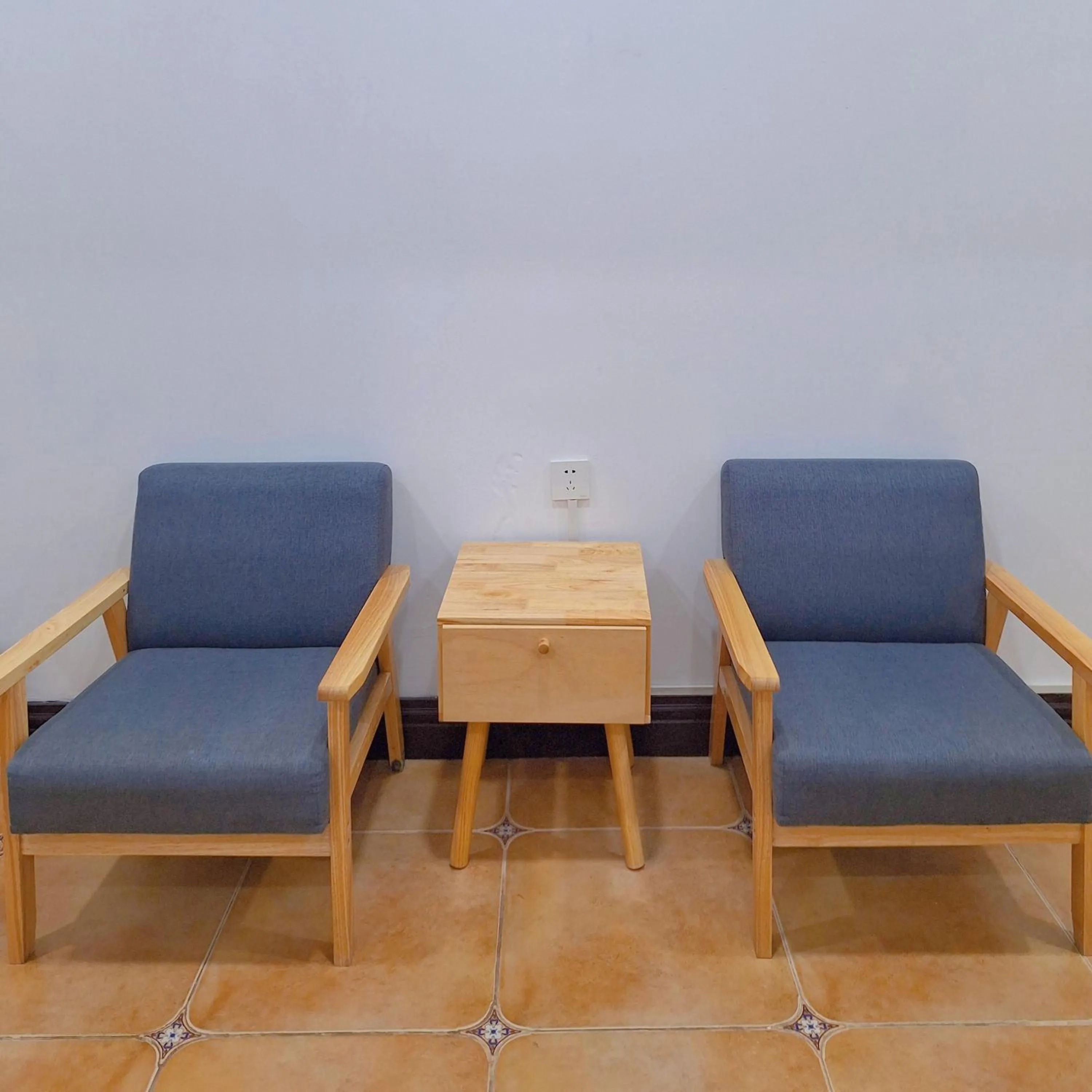 Living room in Monsane villa