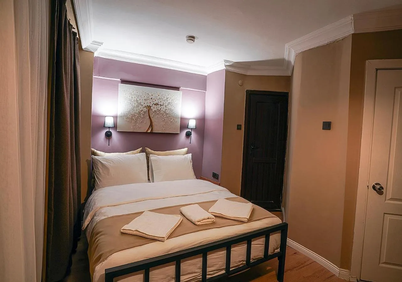 Bed in THE BEYBÛN HOTEL İstiklal Street Taksim