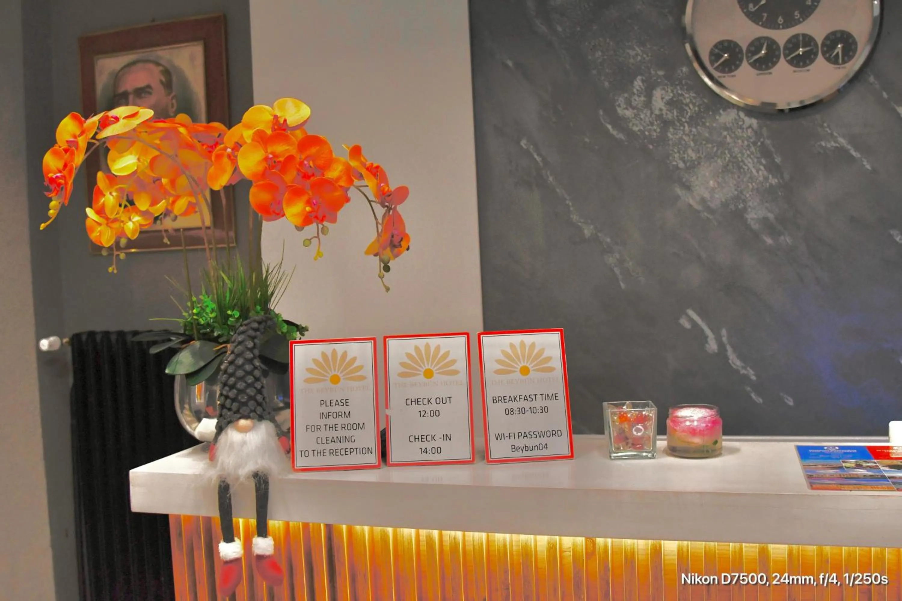 Property building in THE BEYBÛN HOTEL İstiklal Street Taksim