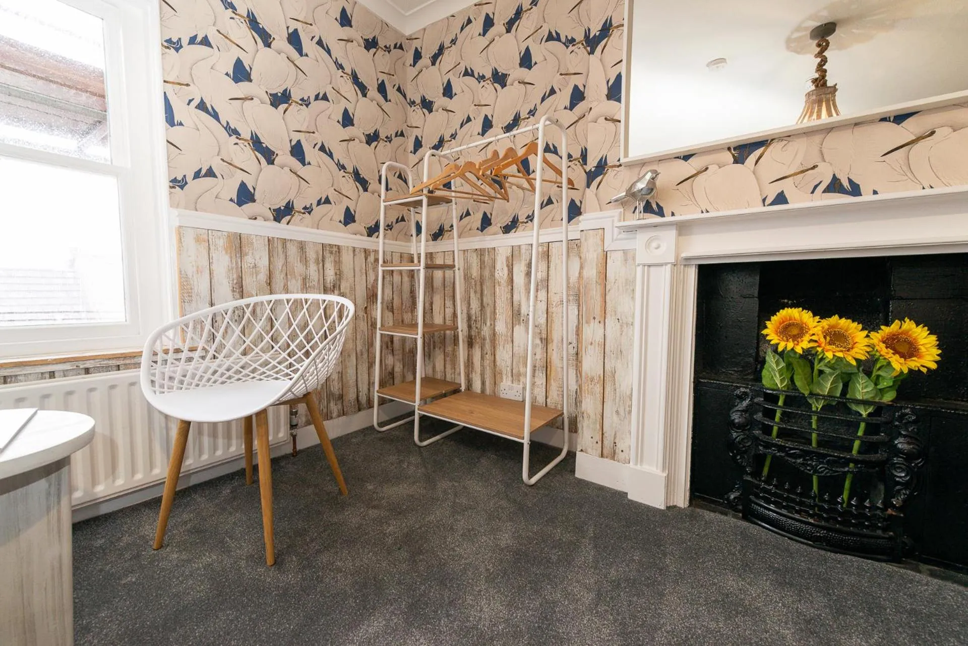 Seating area in Bosuns Chair