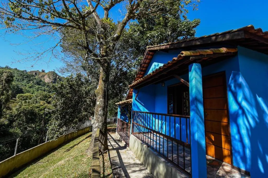 Property building in Pousada Paris Hostelli