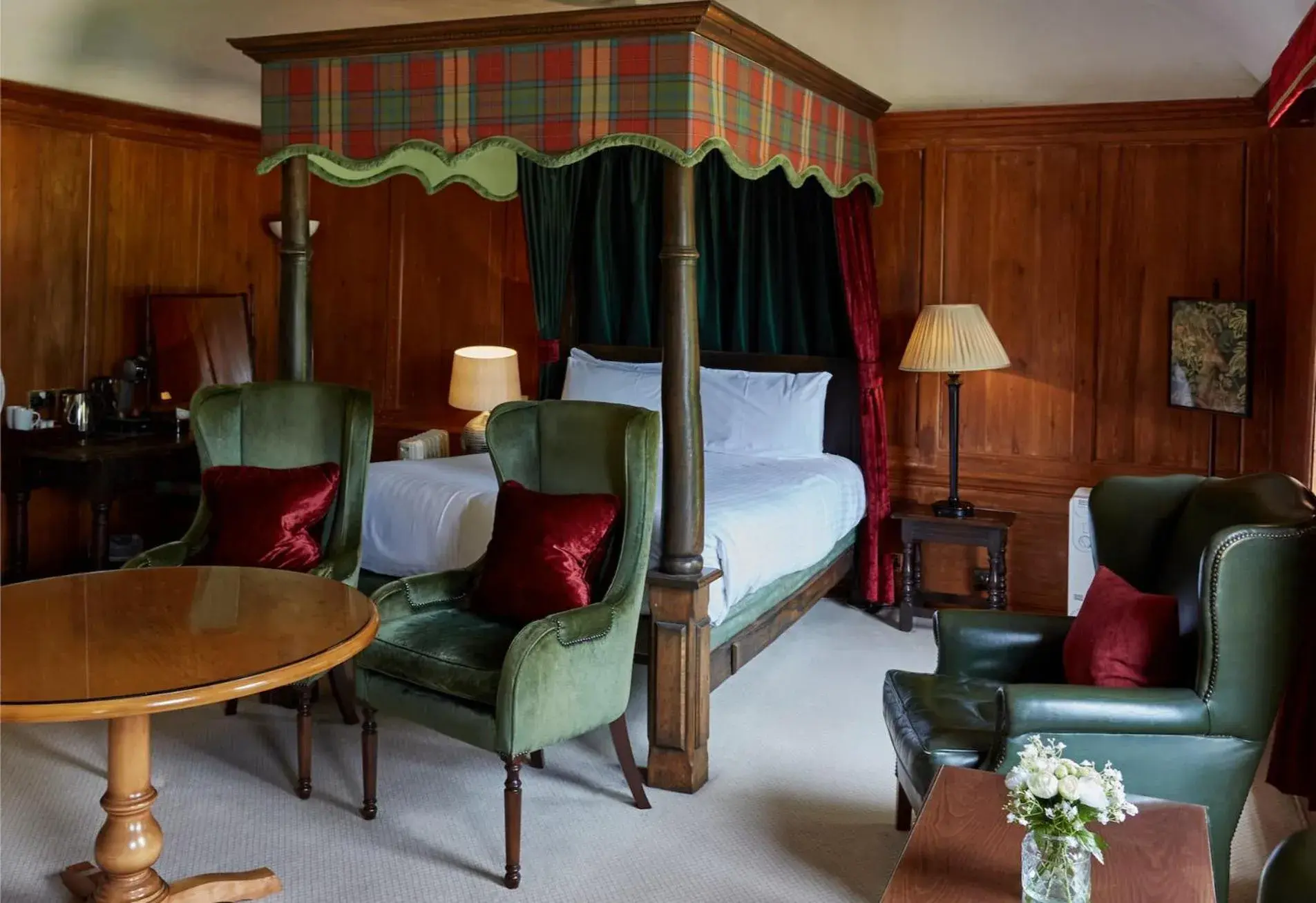 Suite - single occupancy in Flitwick Manor Hotel Suite - single occupancy in Flitwick Manor Hotel