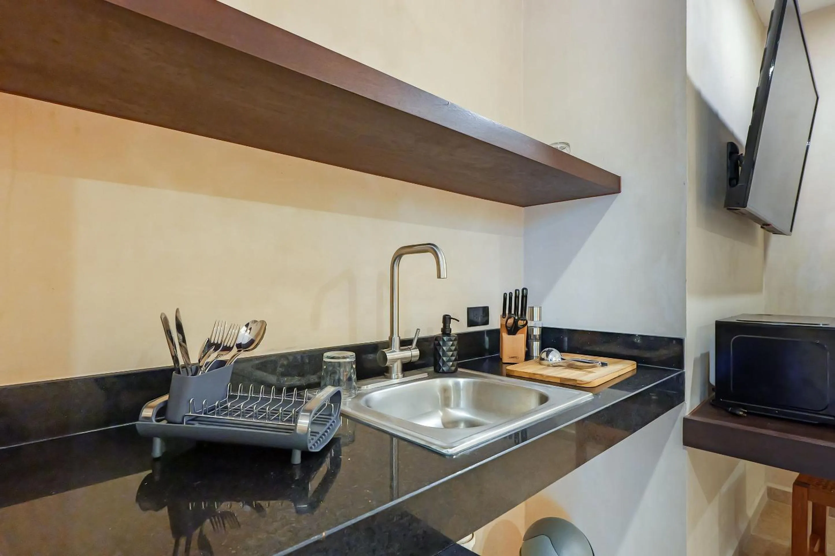 TV and multimedia in Calea Tulum Boutique Hotel