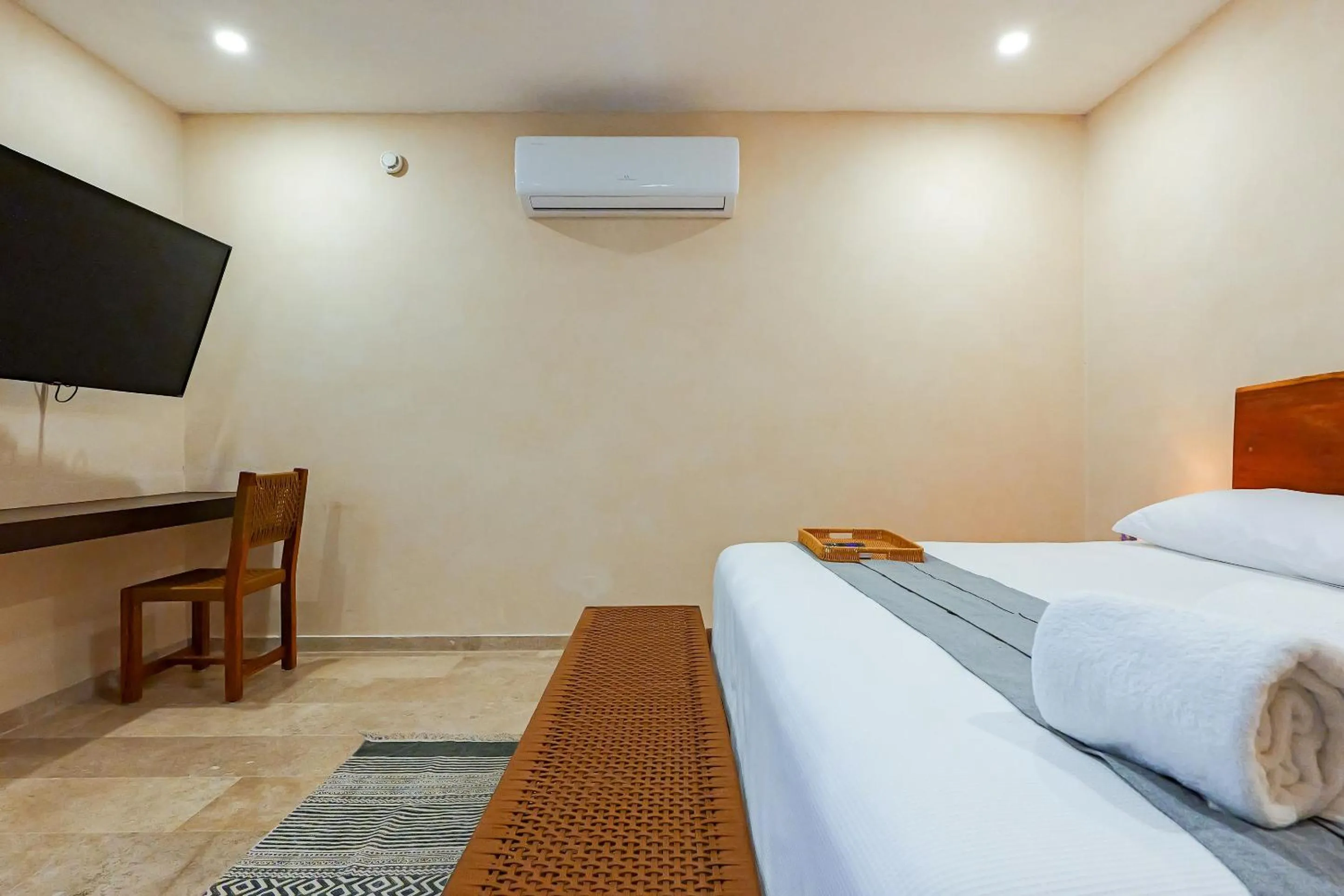 TV and multimedia, Bed in Calea Tulum Boutique Hotel