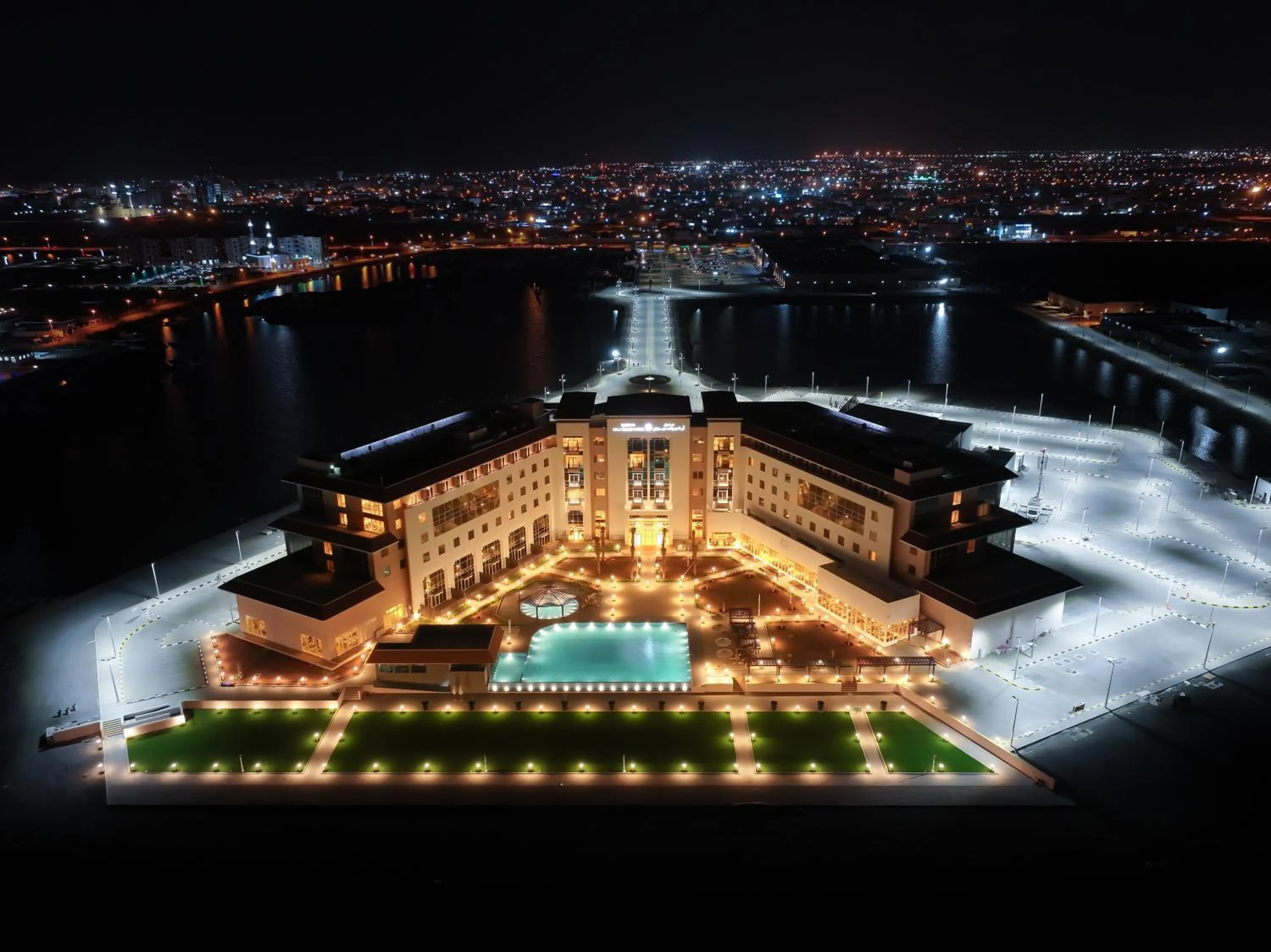 Property building in Djibouti Ayla Grand Hotel & Mall