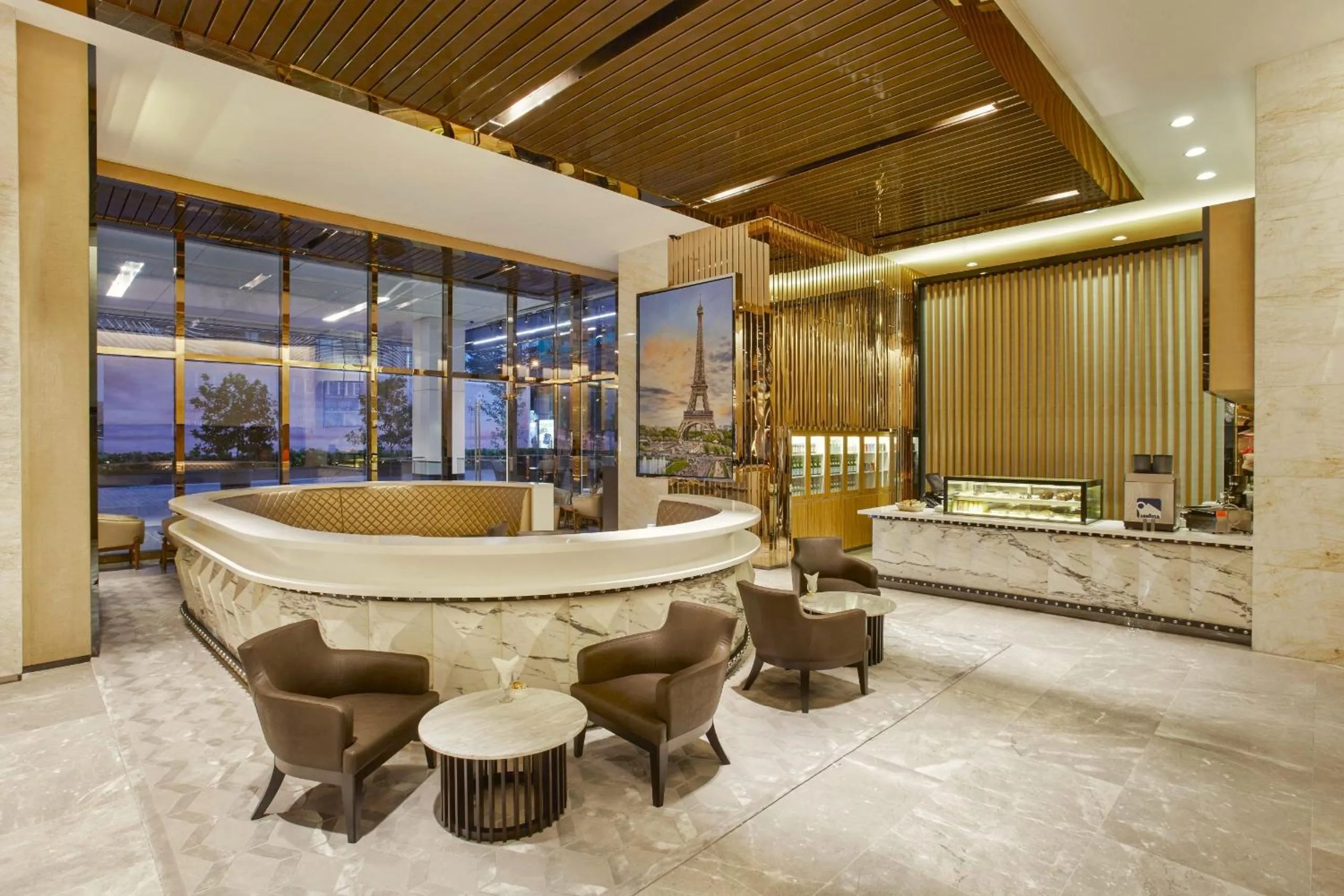 Seating area in SKYWARD SUITES at Platinum KLCC