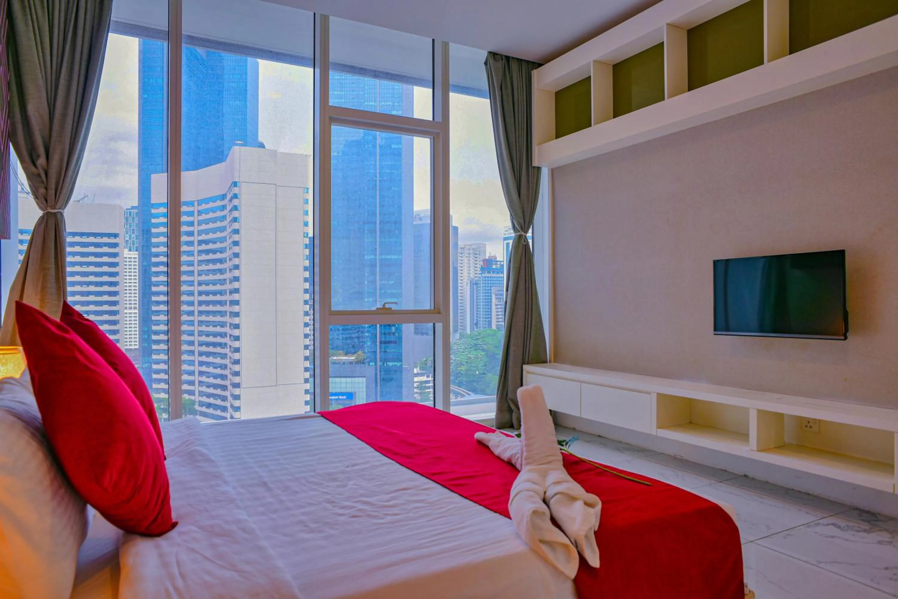 Bed in SKYWARD SUITES at Platinum KLCC