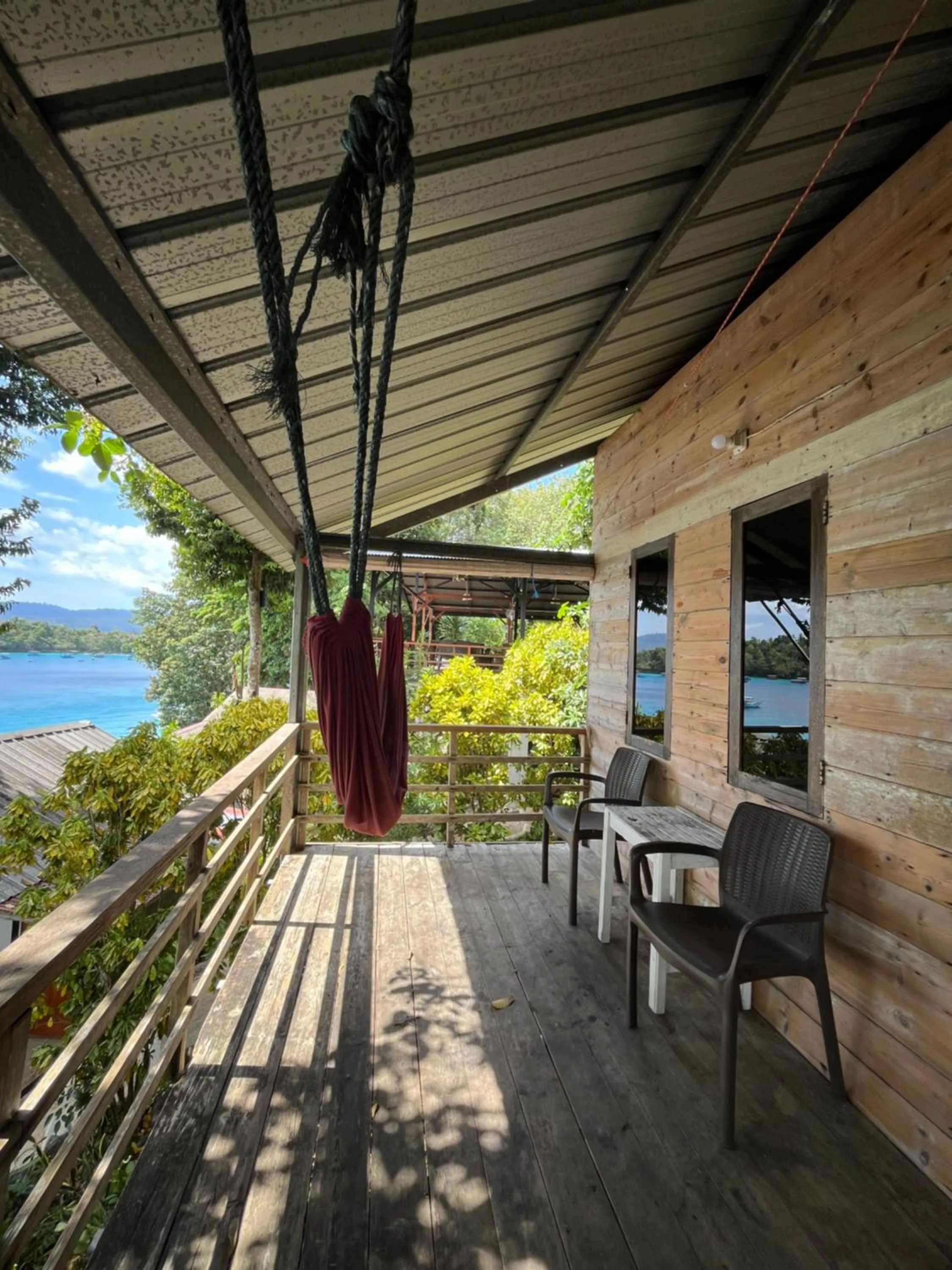 Olala Bungalows and Restaurant