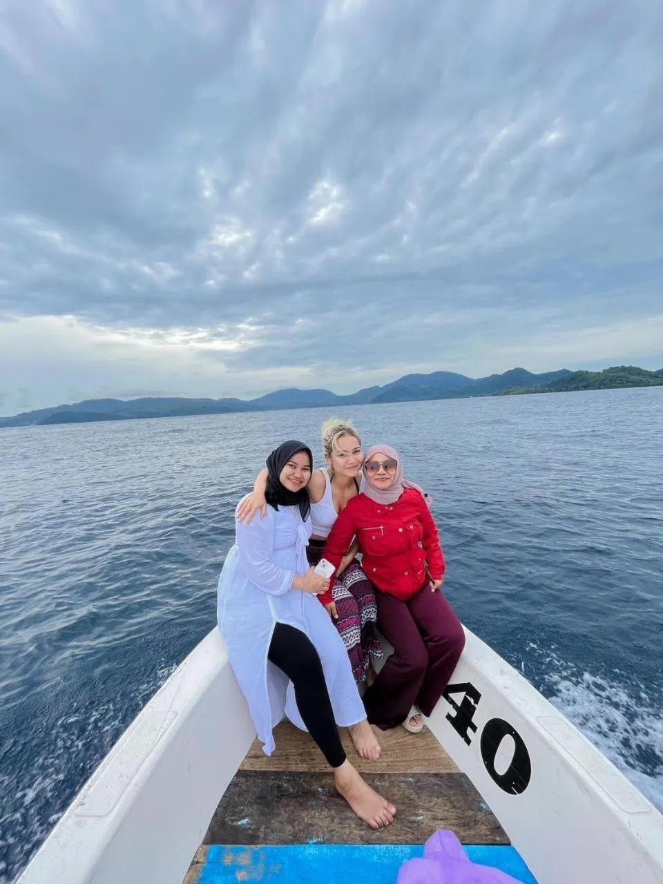 Olala Bungalows and Restaurant