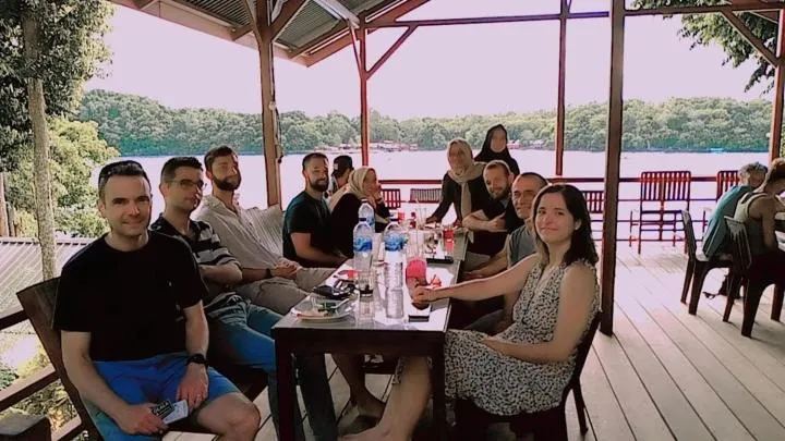 Olala Bungalows and Restaurant