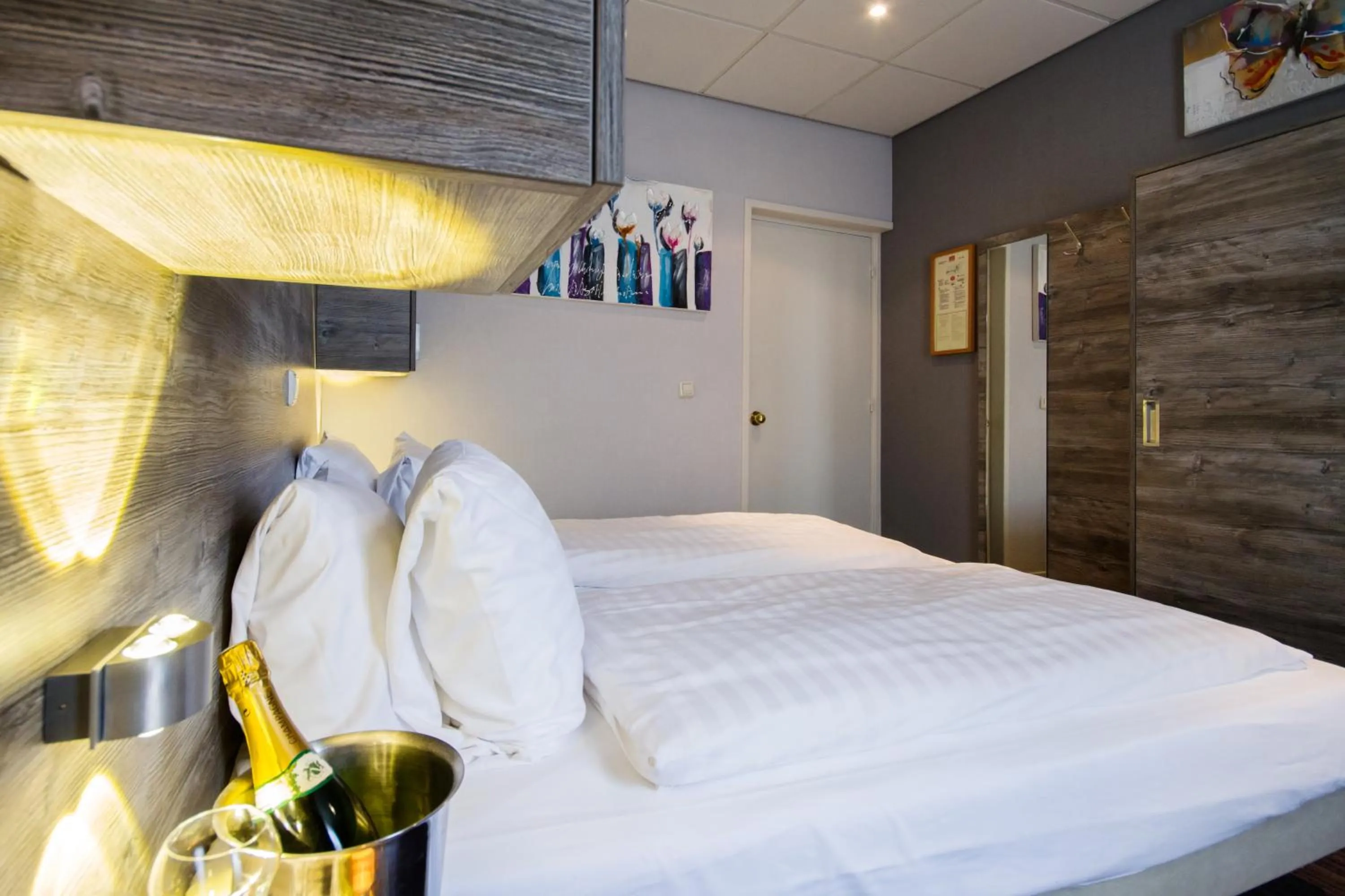 Bed in Grand Hotel Monopole