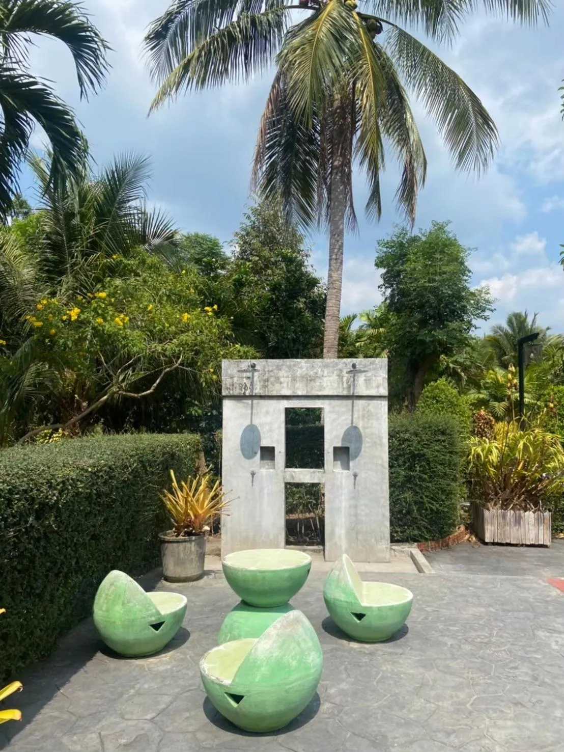 Shower in Infinite Resort and Cafe