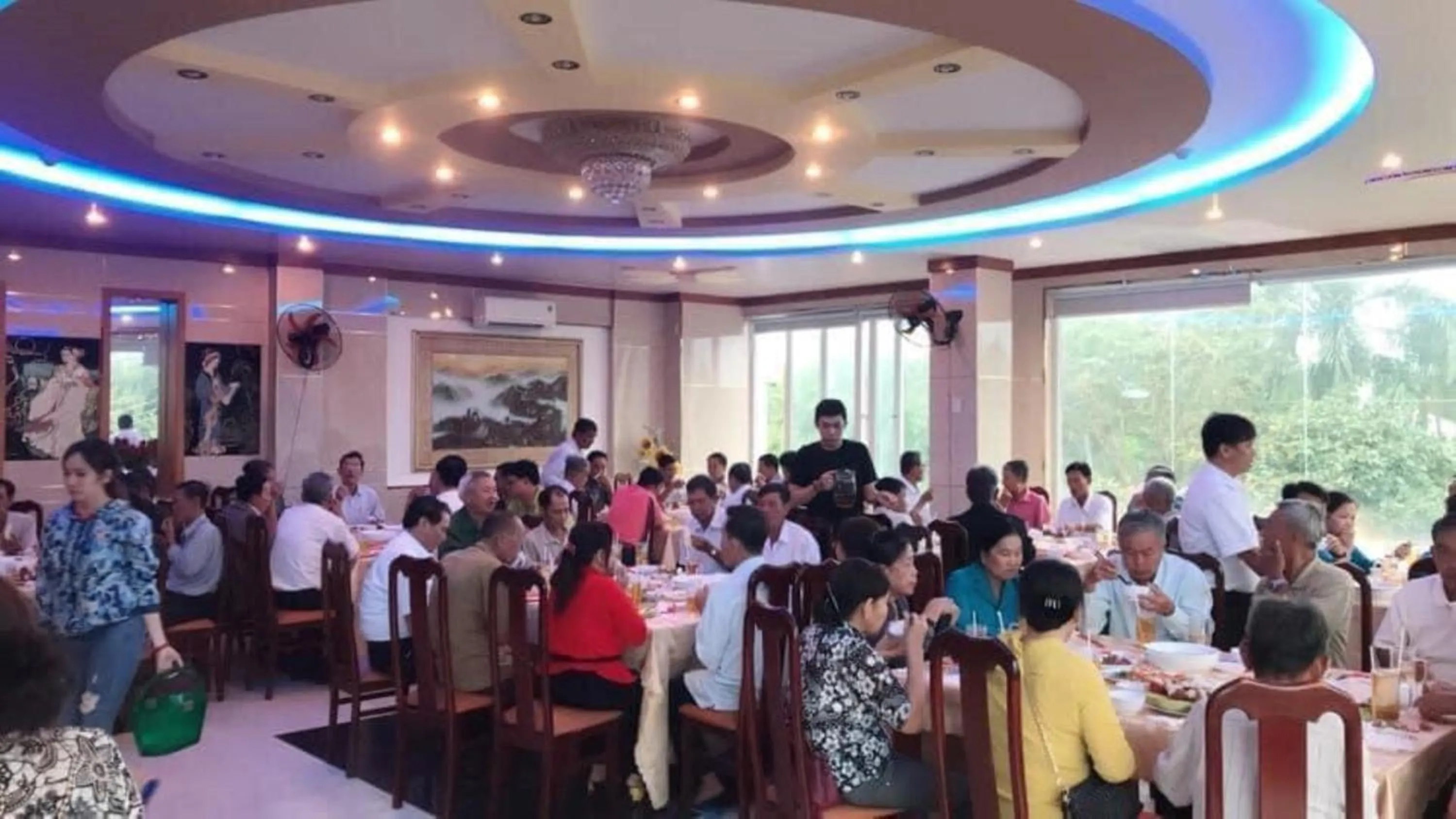 Restaurant/places to eat in Hồng Nhung Hotel Kiên Giang