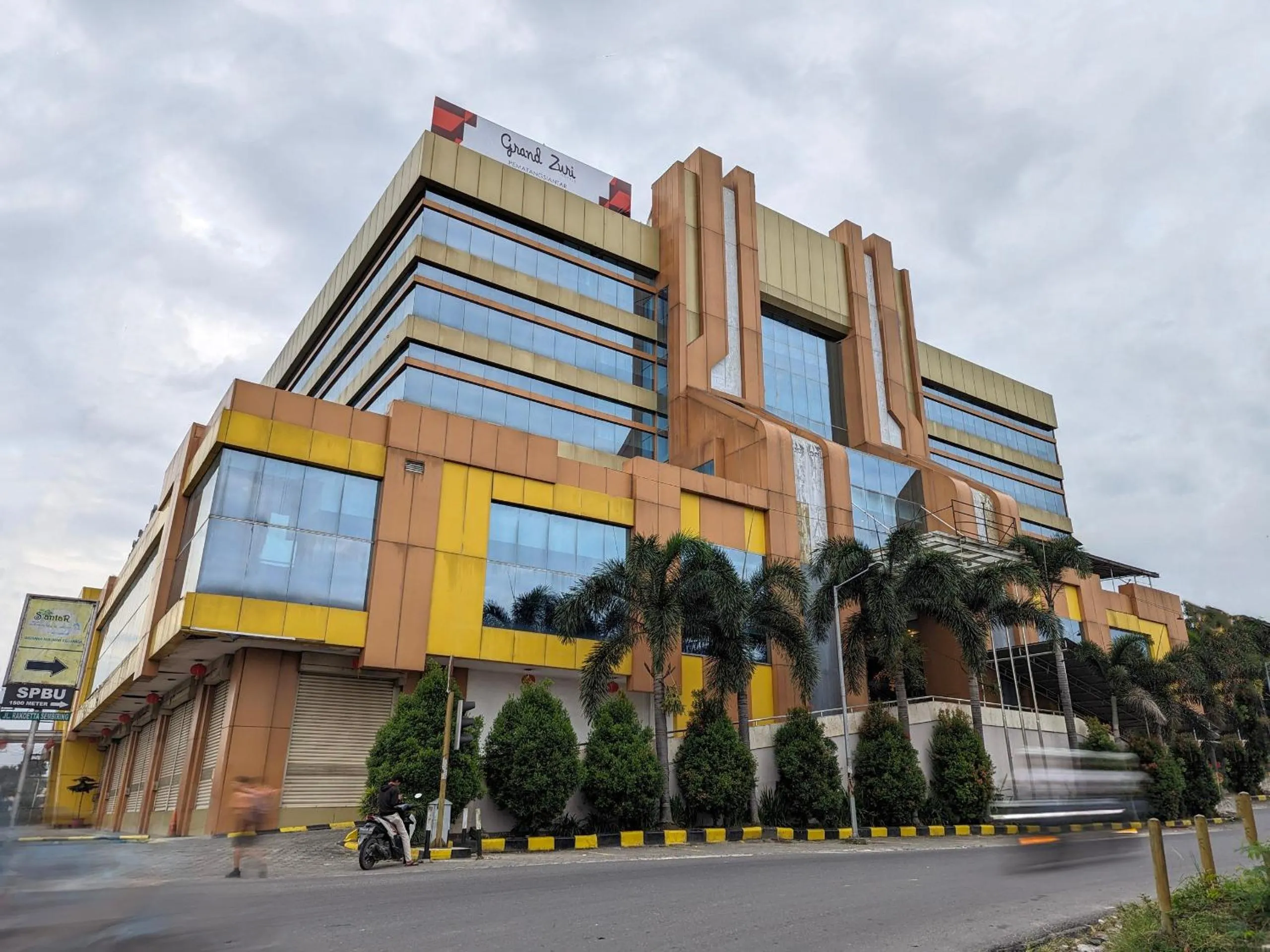 Property Building in Horison Pematang Siantar