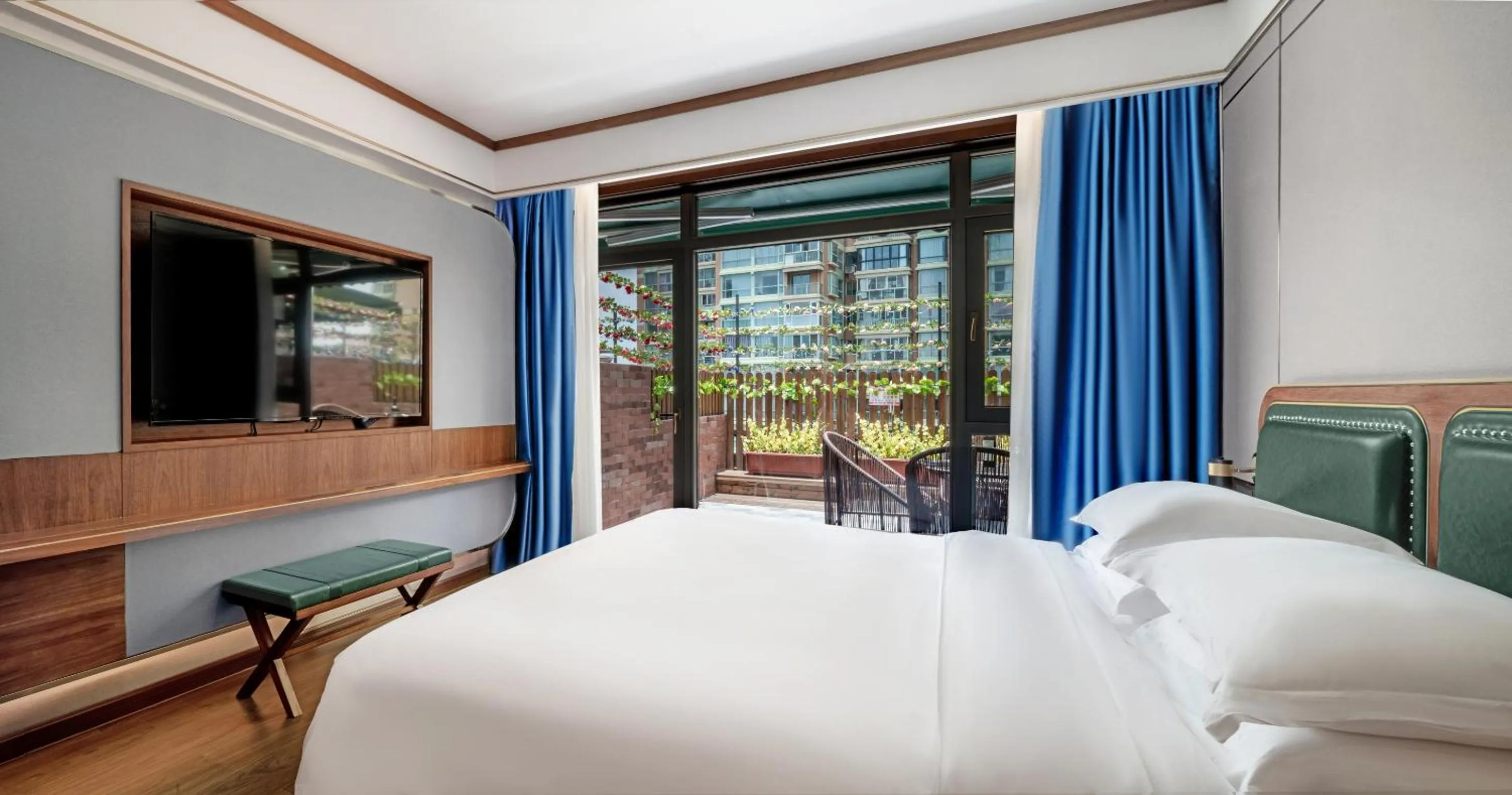 Bed in Nostalgia S Hotel Kunming Old Street