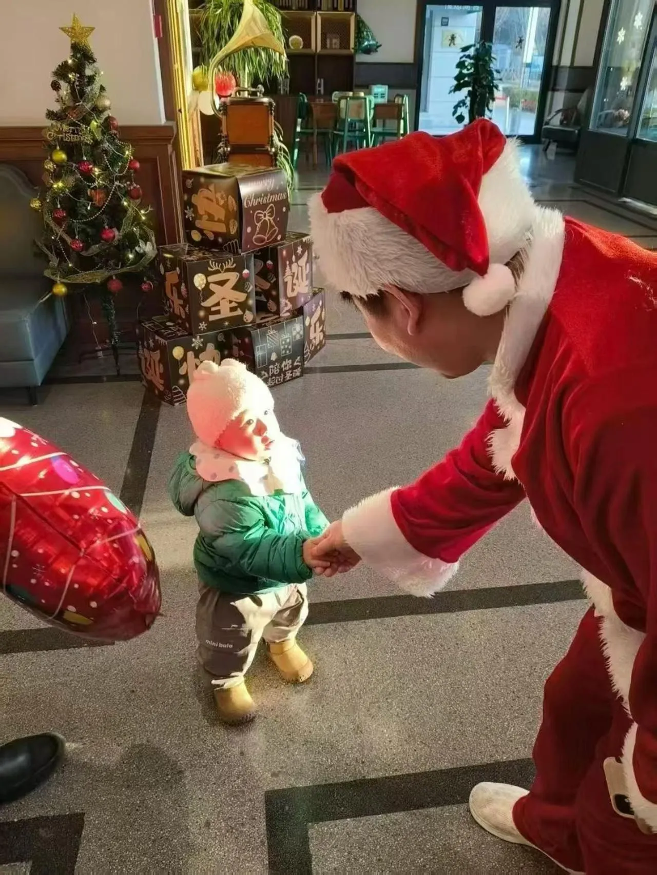 Activities in Nostalgia S Hotel Kunming East feng Square