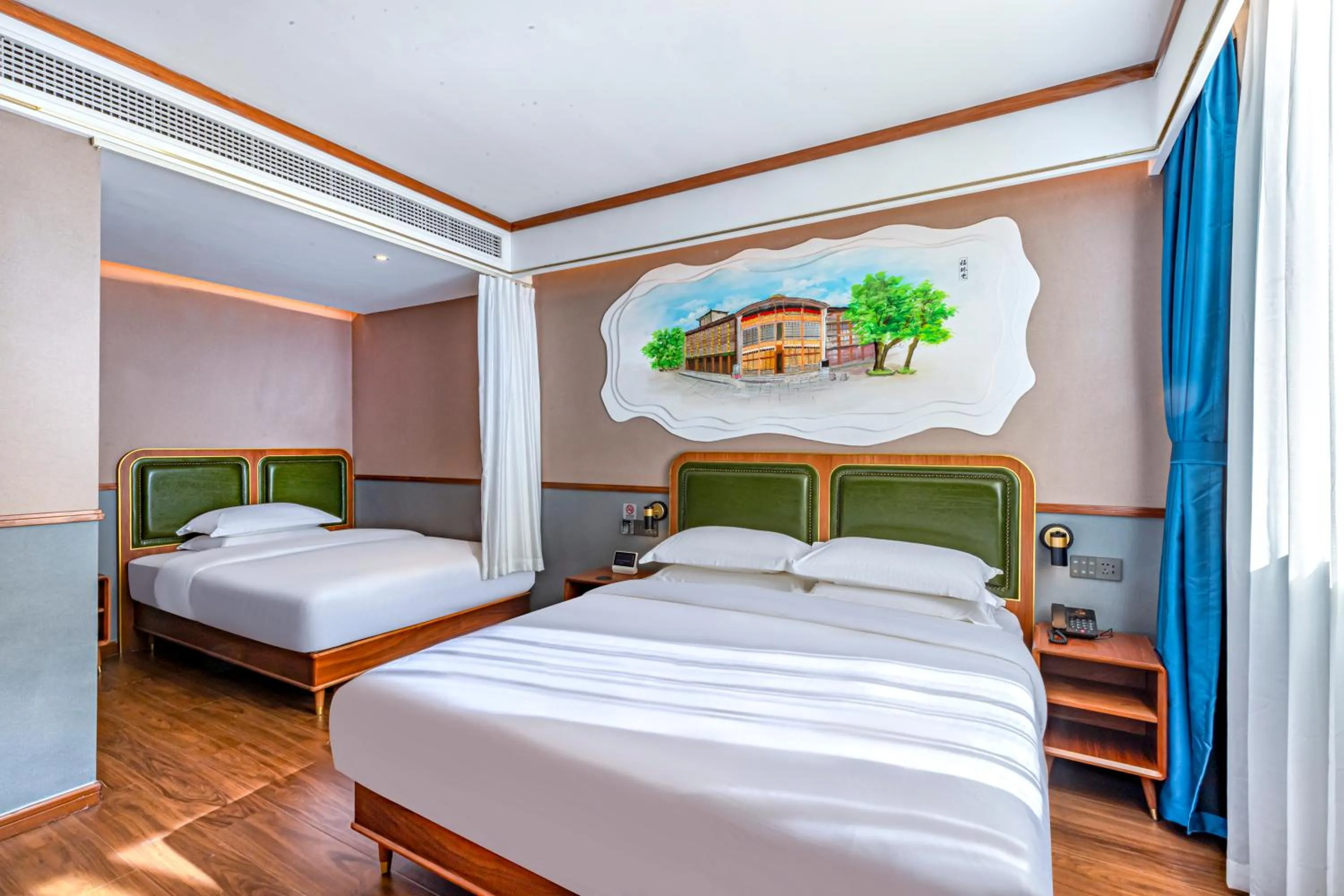 Bed in Nostalgia S Hotel Kunming Old Street