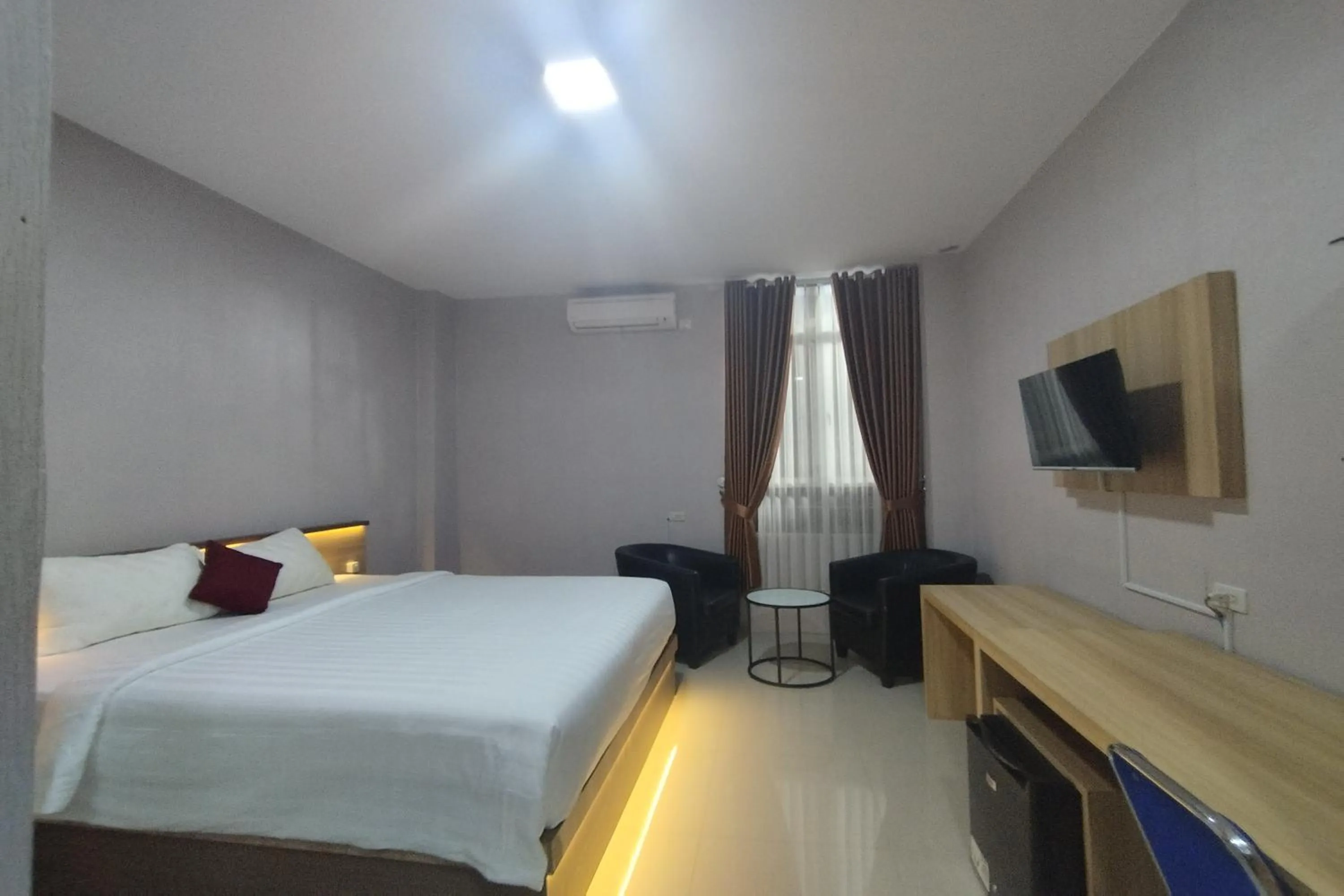Bed in Great Cokro Edotel Lampung