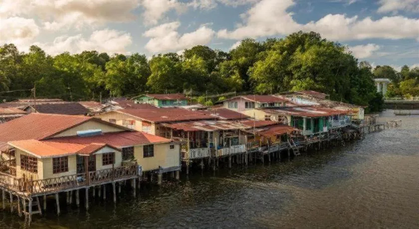 The CentrePoint Hotel