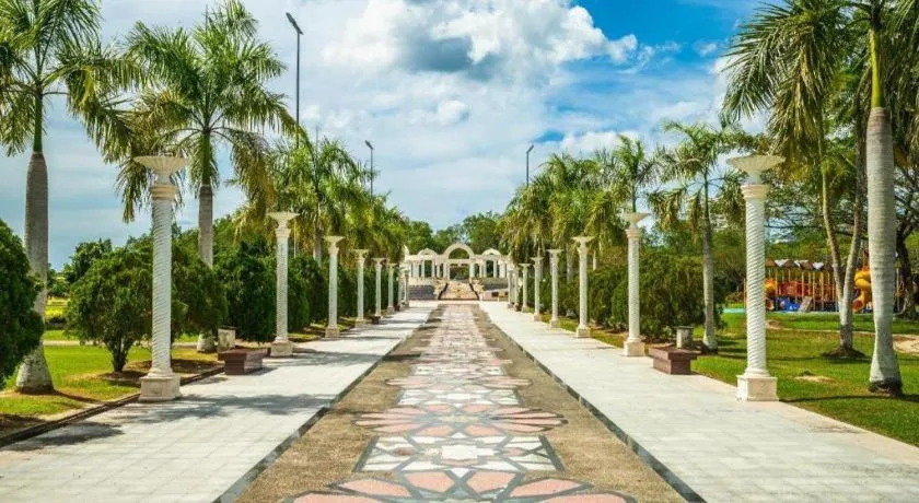 The CentrePoint Hotel