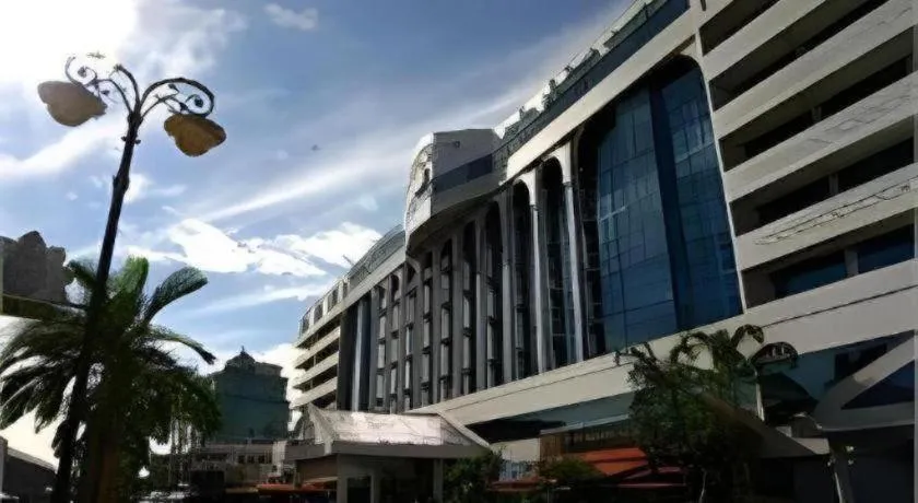 The CentrePoint Hotel