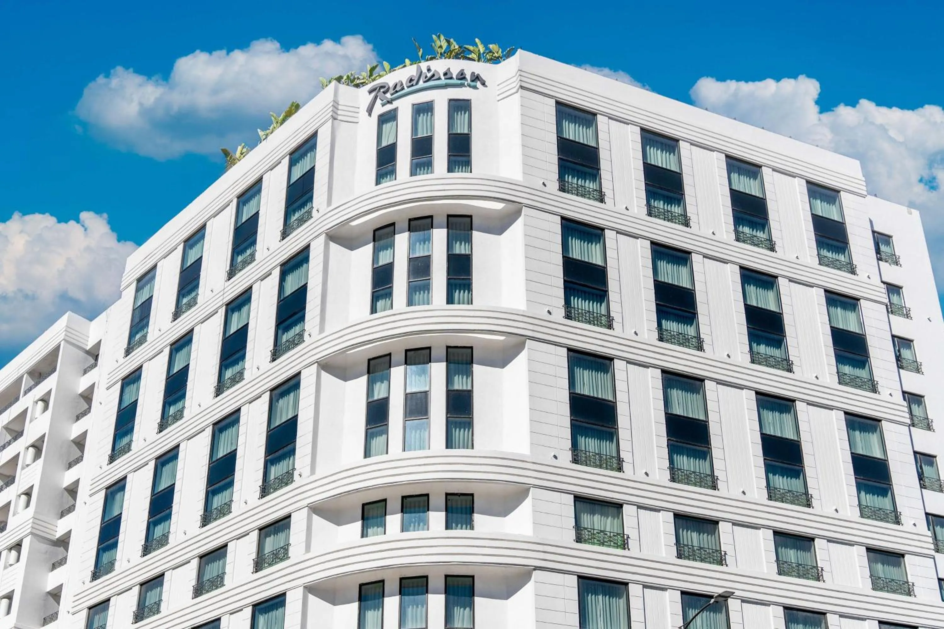 Property building in Radisson Hotel Casablanca Gauthier La Citadelle