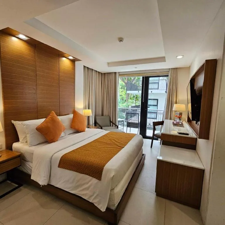Bed in Pontefino Hotel and Residences