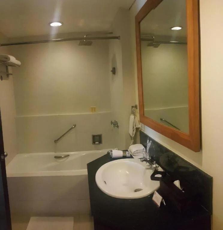 Pontefino Hotel and Residences