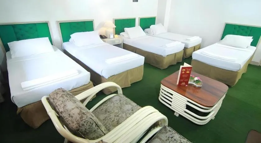 Bed in Hotel Supreme